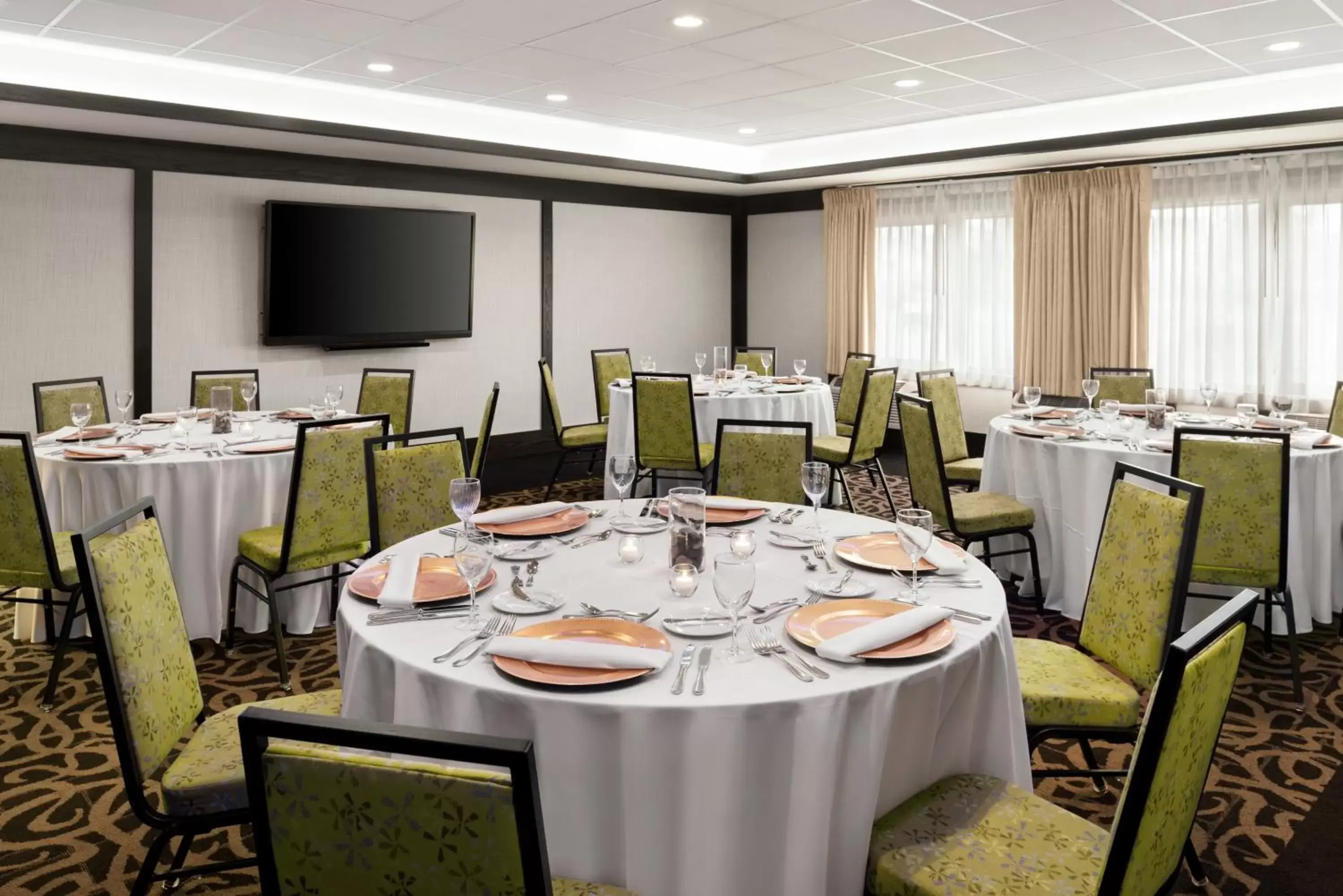 Banquet/Function facilities, Restaurant/Places to Eat in The Inn at Saint Mary's