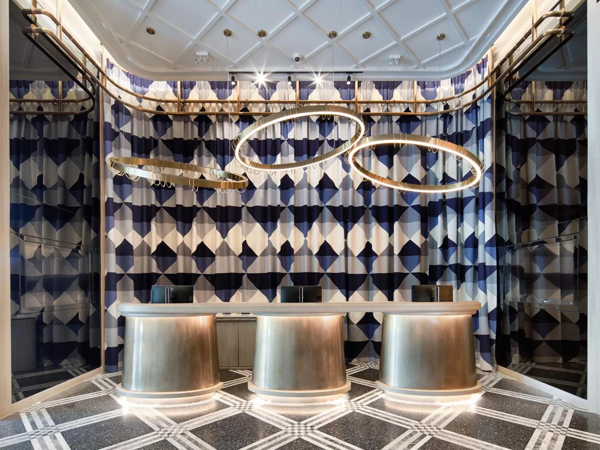 Lobby or reception in Mercure Bangkok Sukhumvit 24