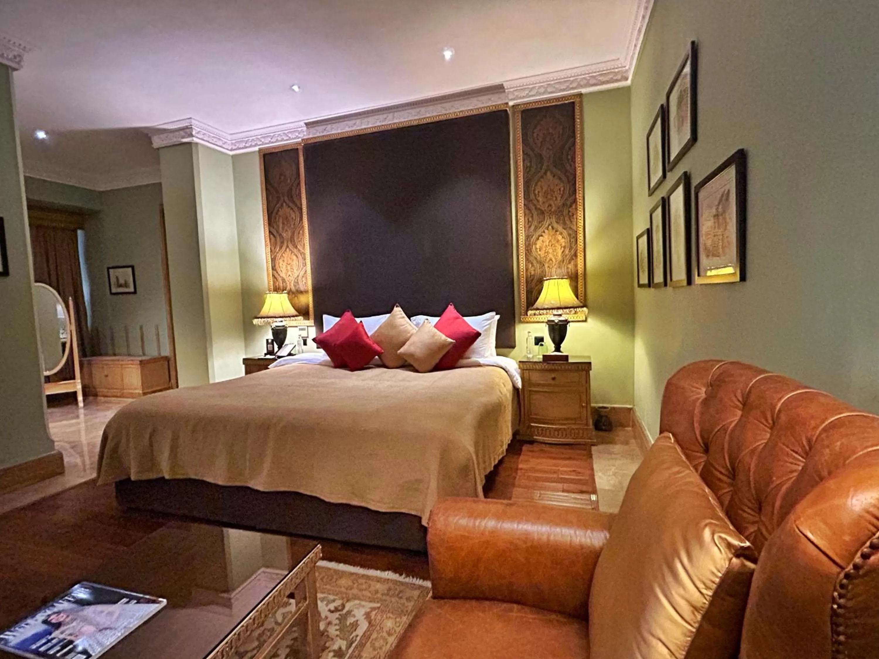 Bed in Ajit Bhawan - A Palace Resort