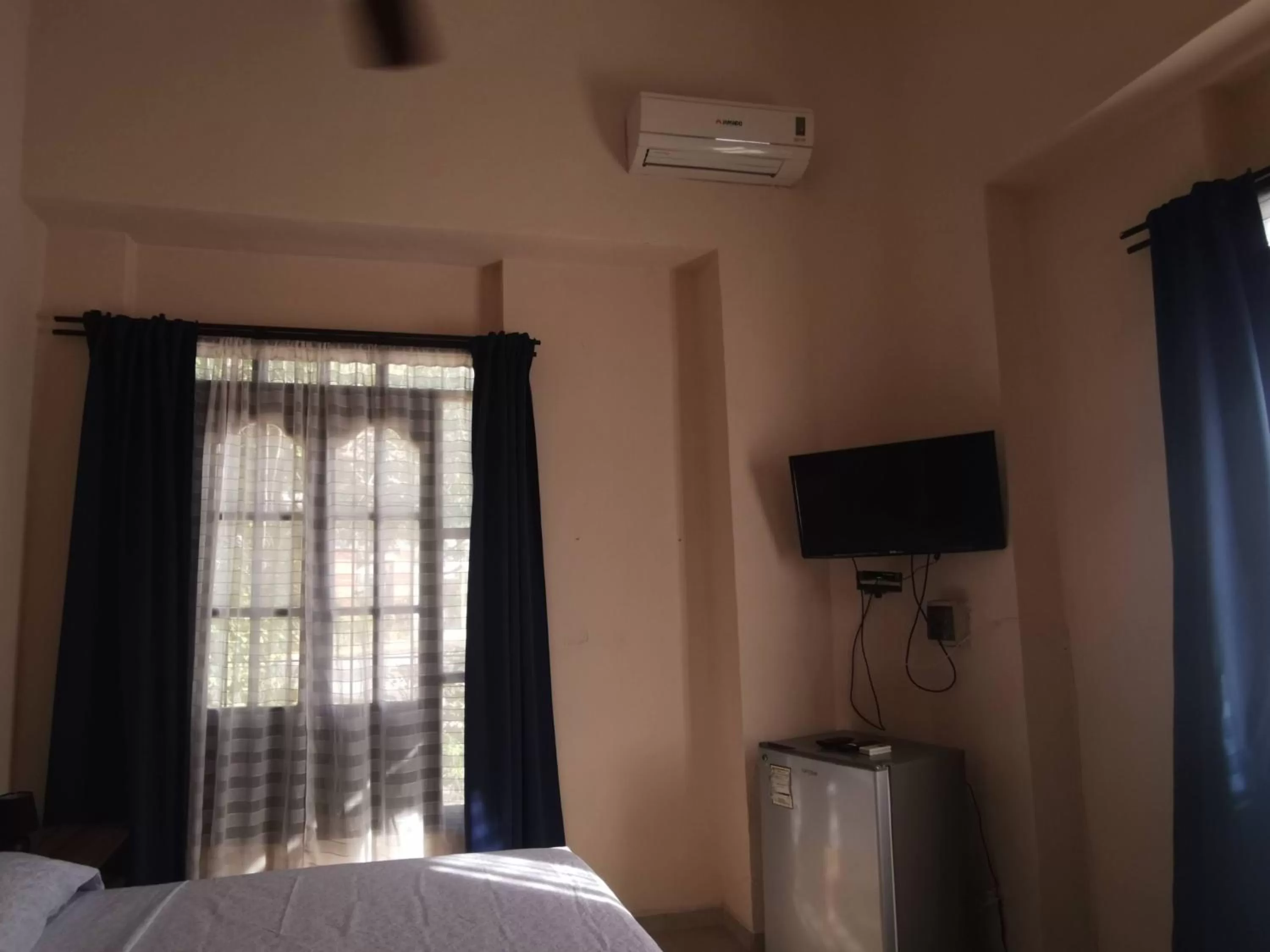 Bedroom, TV/Entertainment Center in Nido Colibrí - Zona Remate de Paseo Montejo