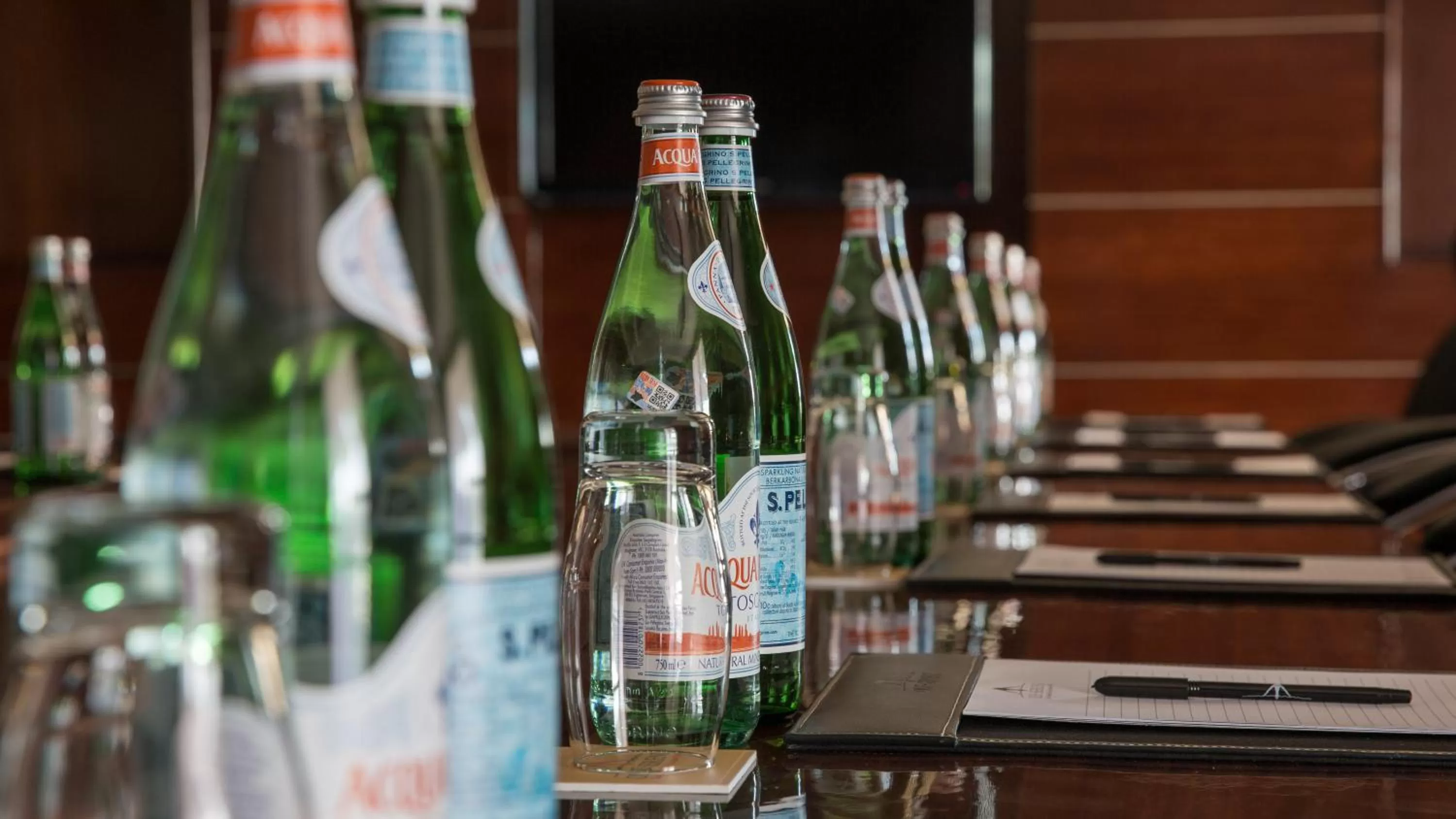 Restaurant/places to eat in Ole Sereni