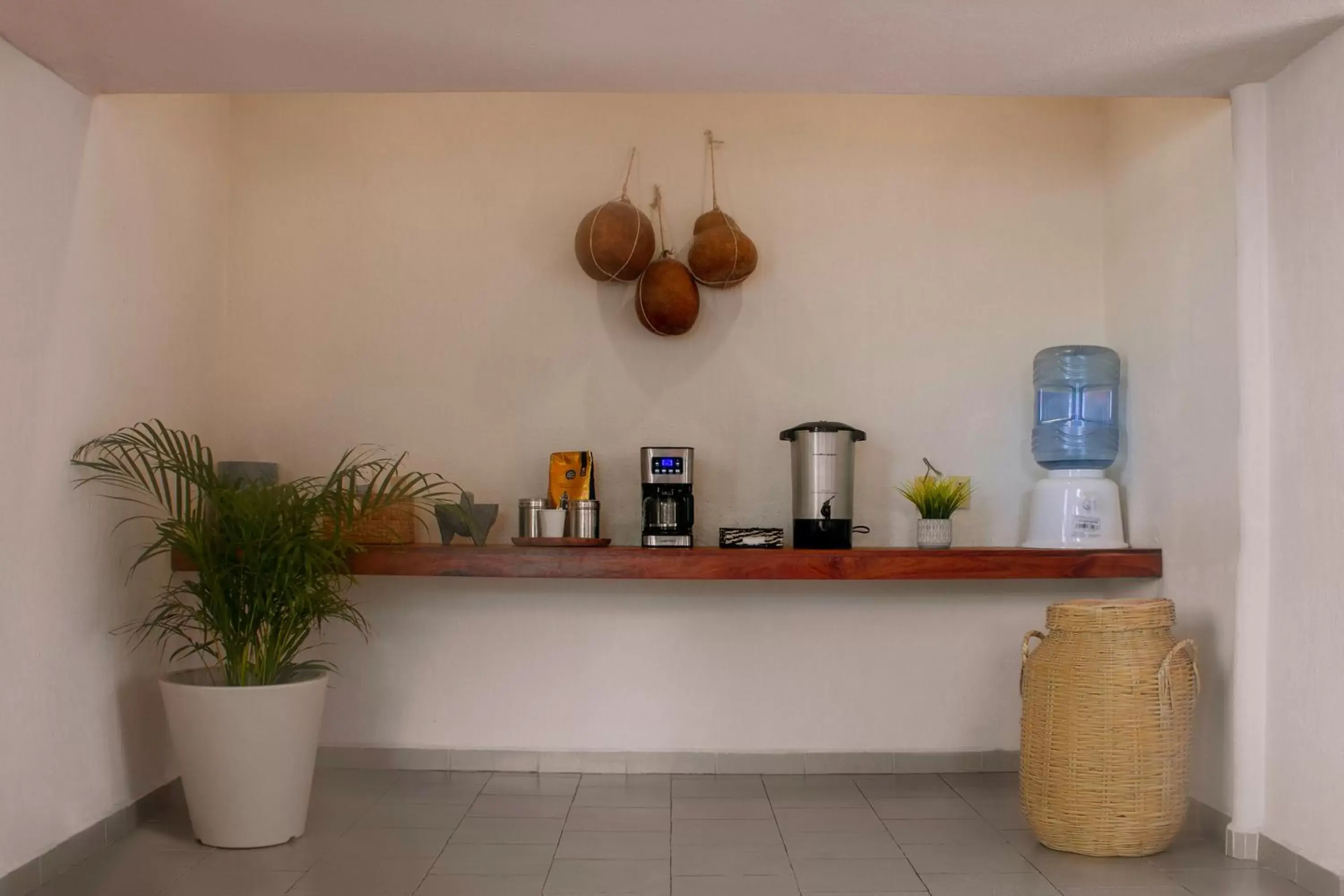 Coffee/tea facilities, Food in Soy Local Cancun