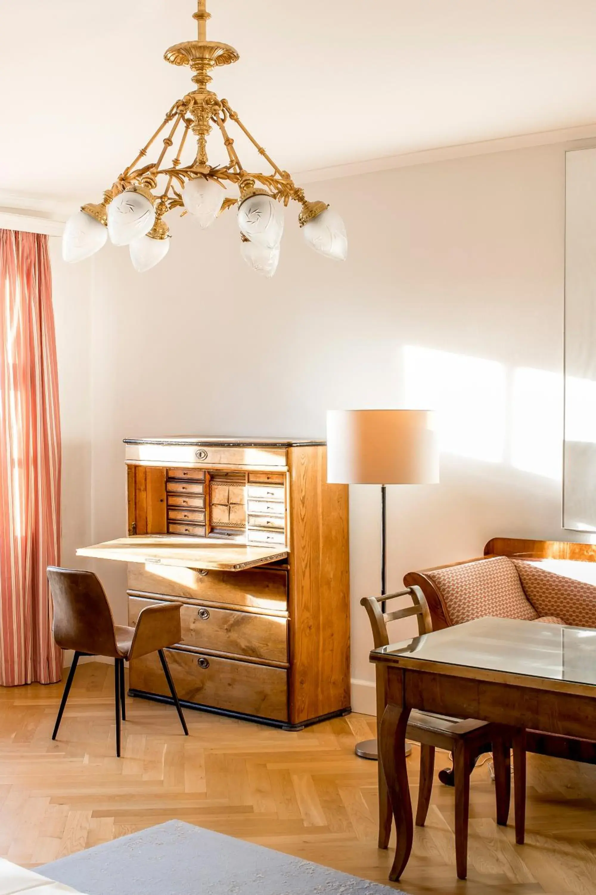 Living room, Seating Area in Schlossberghotel - Das Kunsthotel