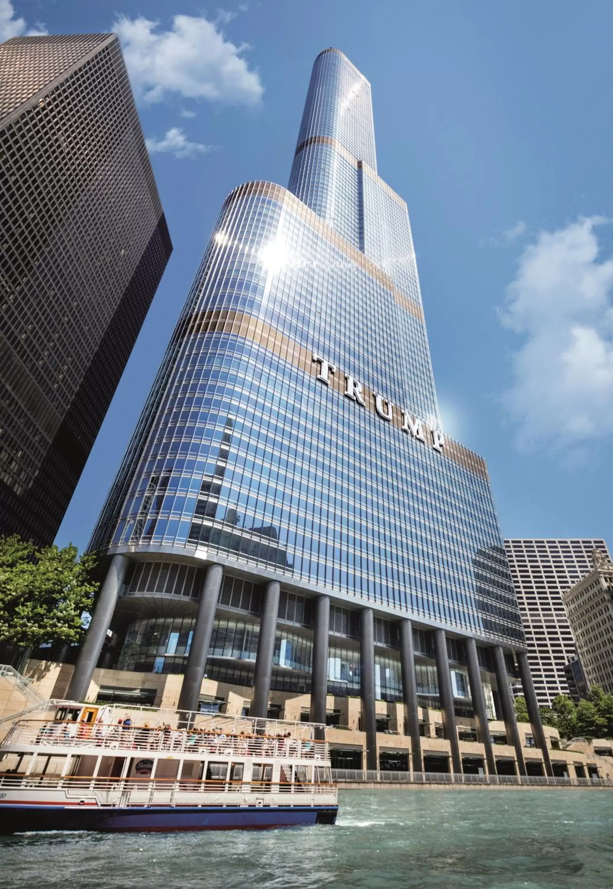 Facade/entrance, Property Building in Trump International Hotel & Tower Chicago