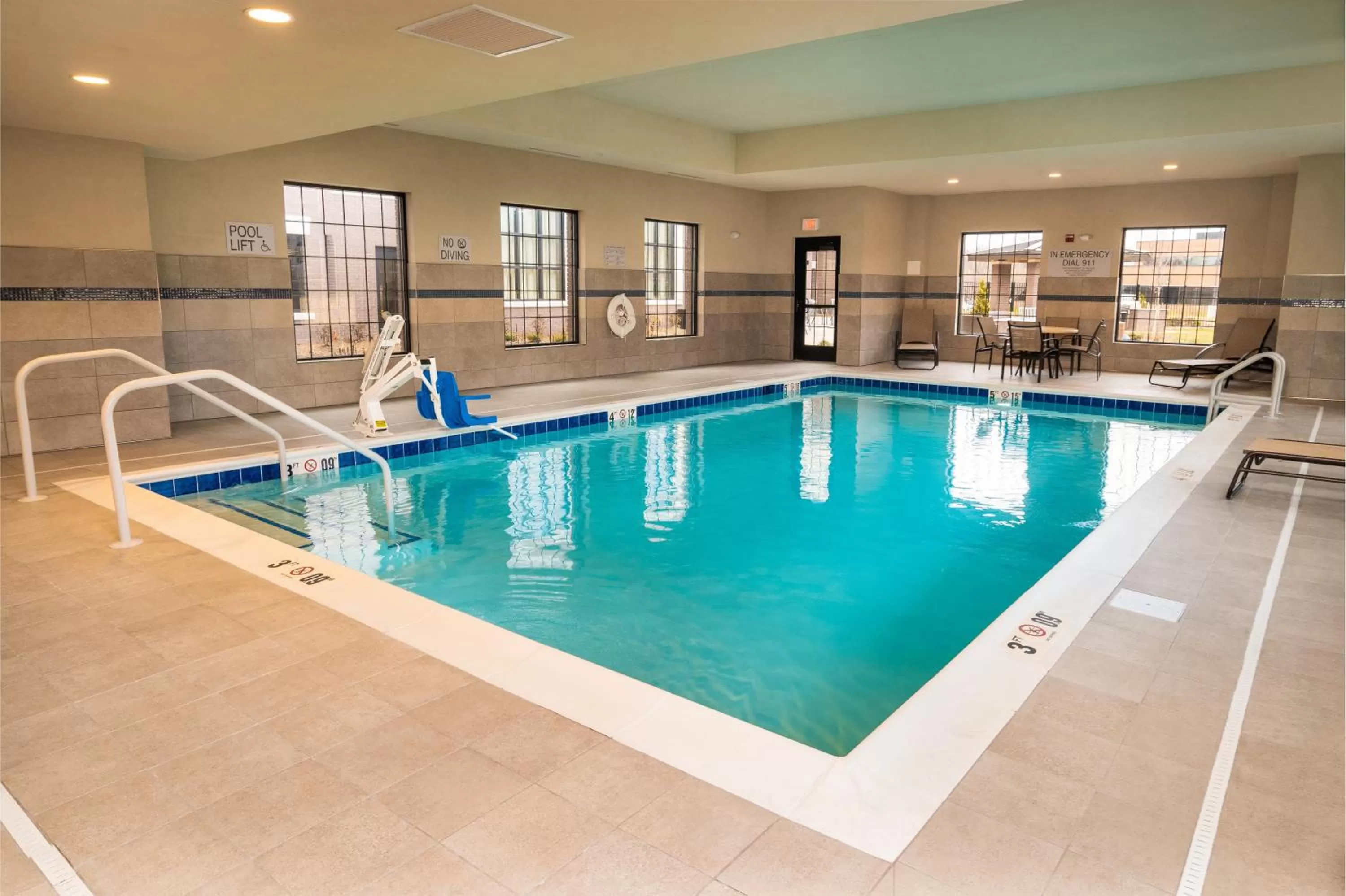 Swimming pool in Staybridge Suites - Washington DC East - Largo by IHG