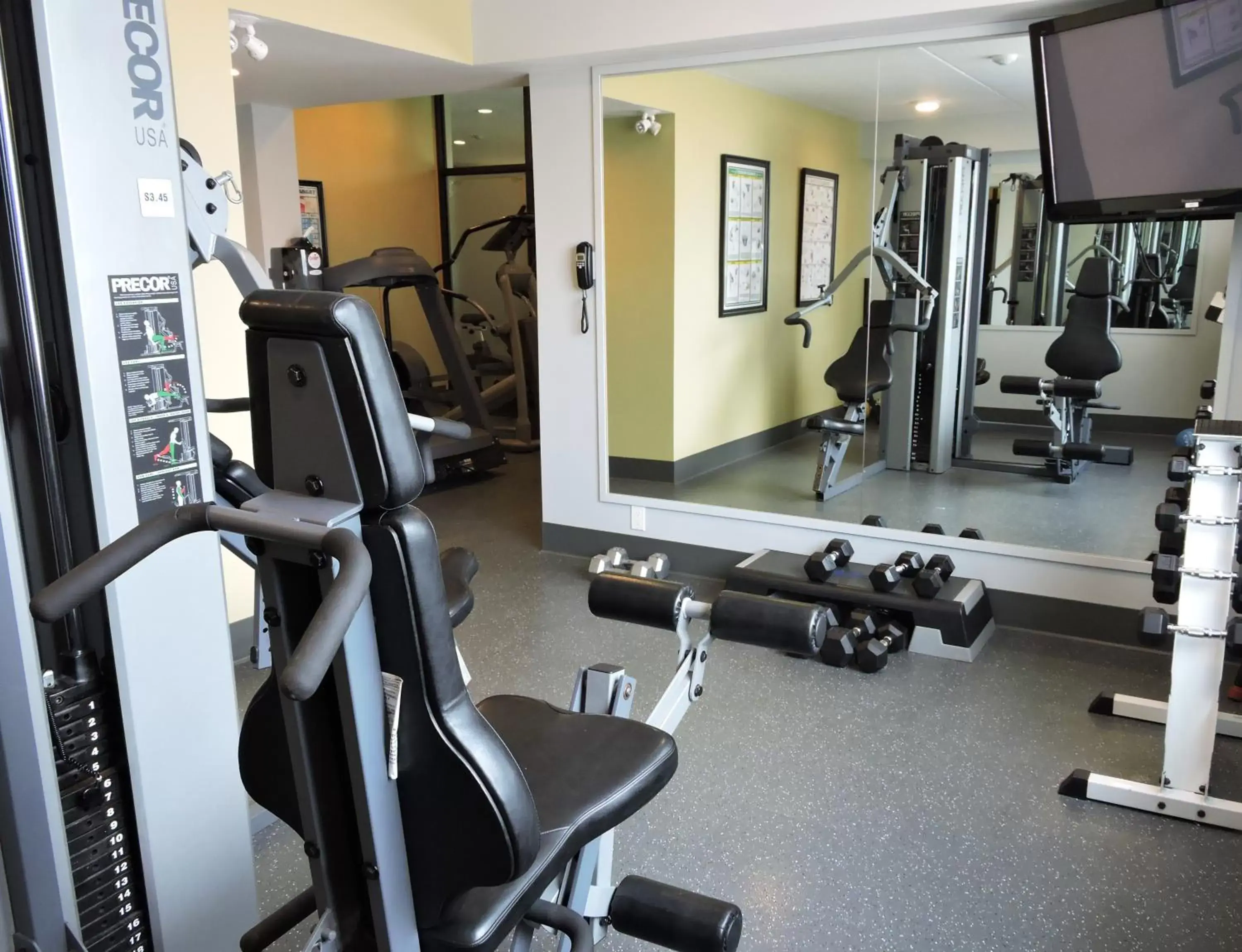 Fitness centre/facilities, Fitness Center/Facilities in Best Western Plus Mariposa Inn & Conference Centre