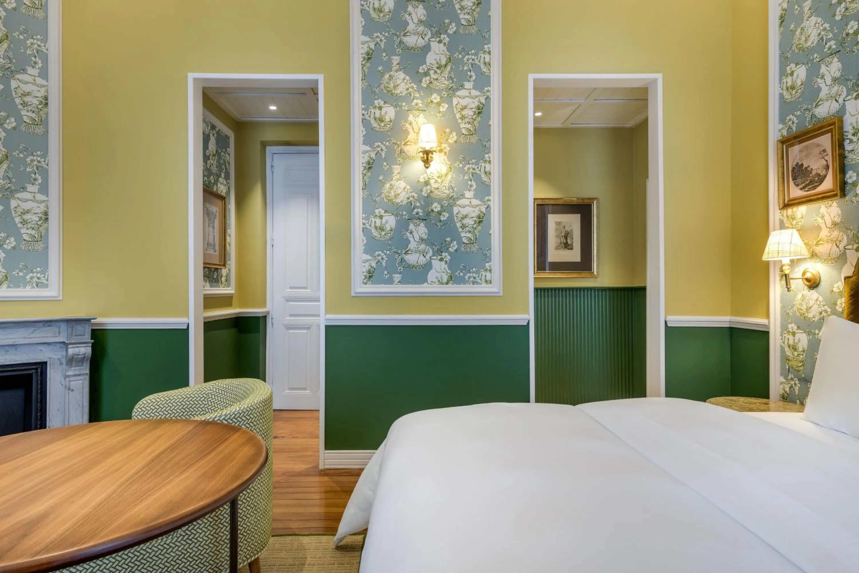 Photo of the whole room, Bed in Santo Mauro, a Luxury Collection Hotel, Madrid