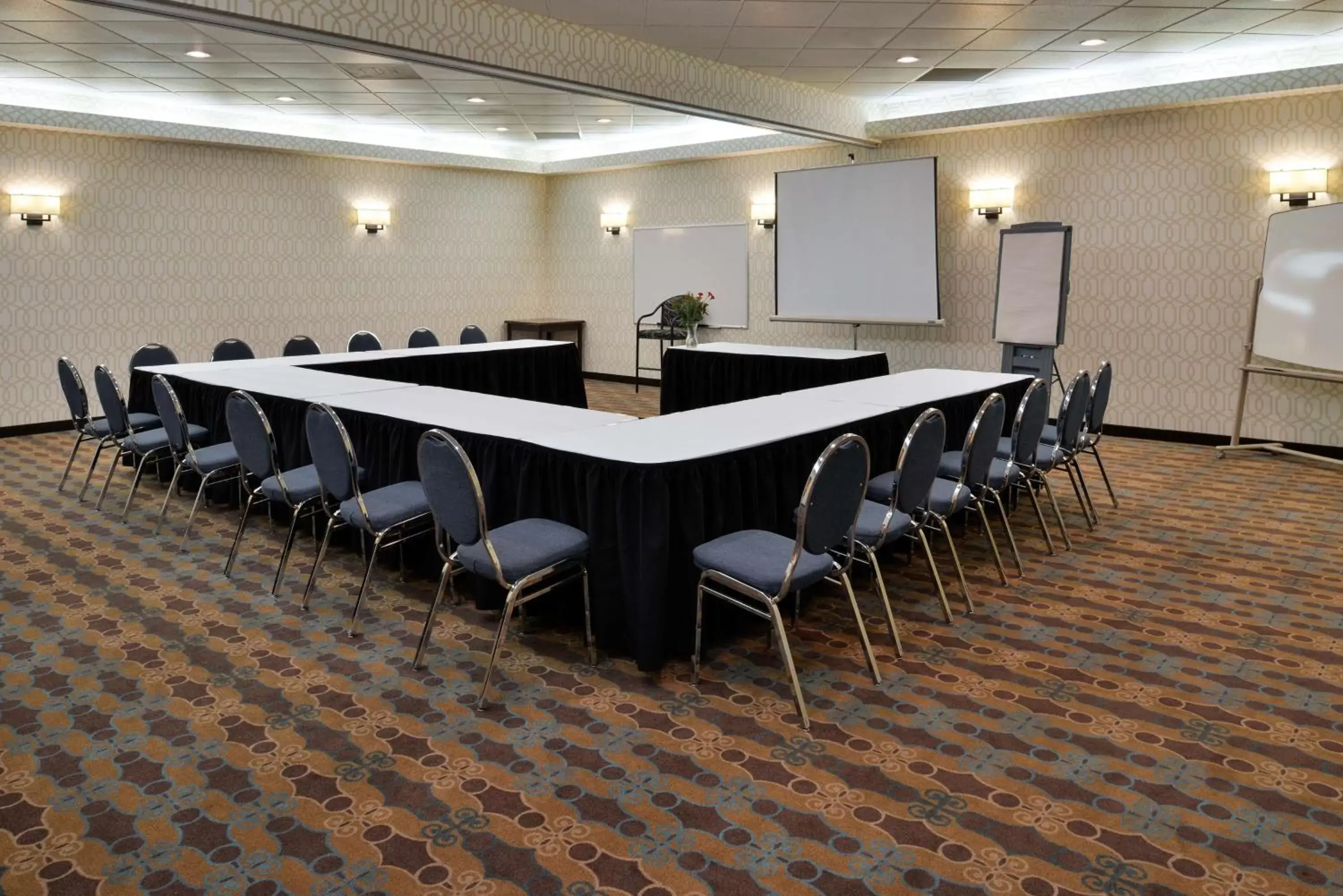 Meeting/conference room in Hampton Inn & Suites by Hilton Calgary University NW