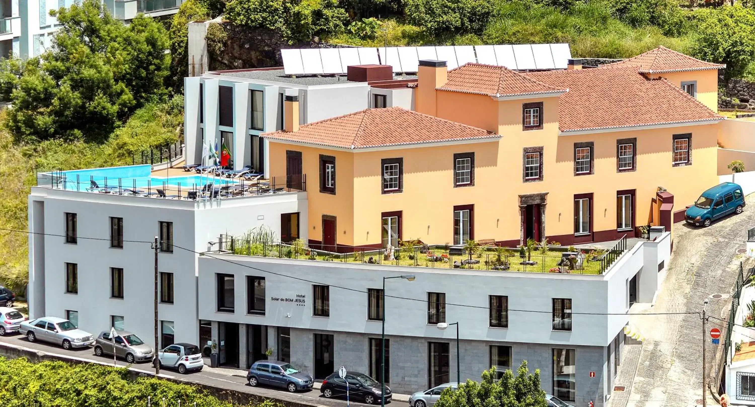 Facade/entrance, Property Building in Hotel Solar Bom Jesus