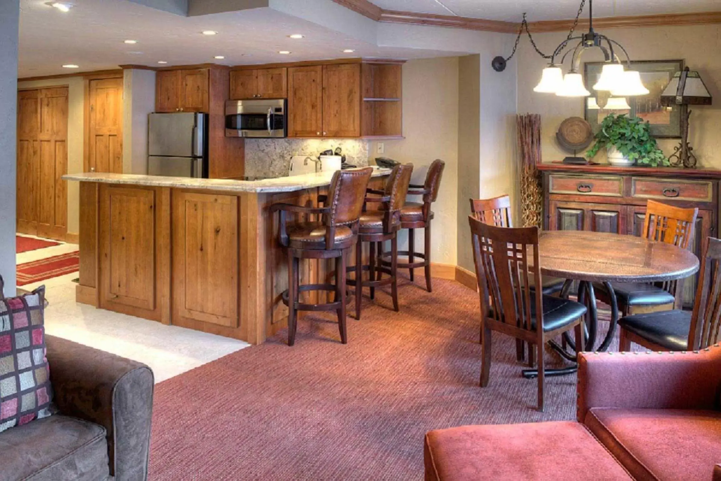 Kitchen or kitchenette, Restaurant/Places to Eat in Beaver Run Resort