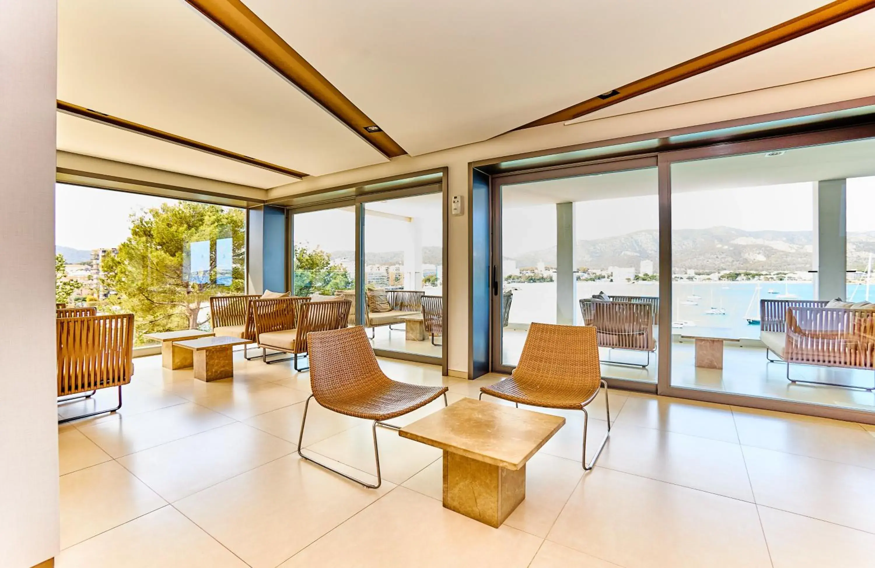 Lobby or reception in Leonardo Royal Hotel Mallorca