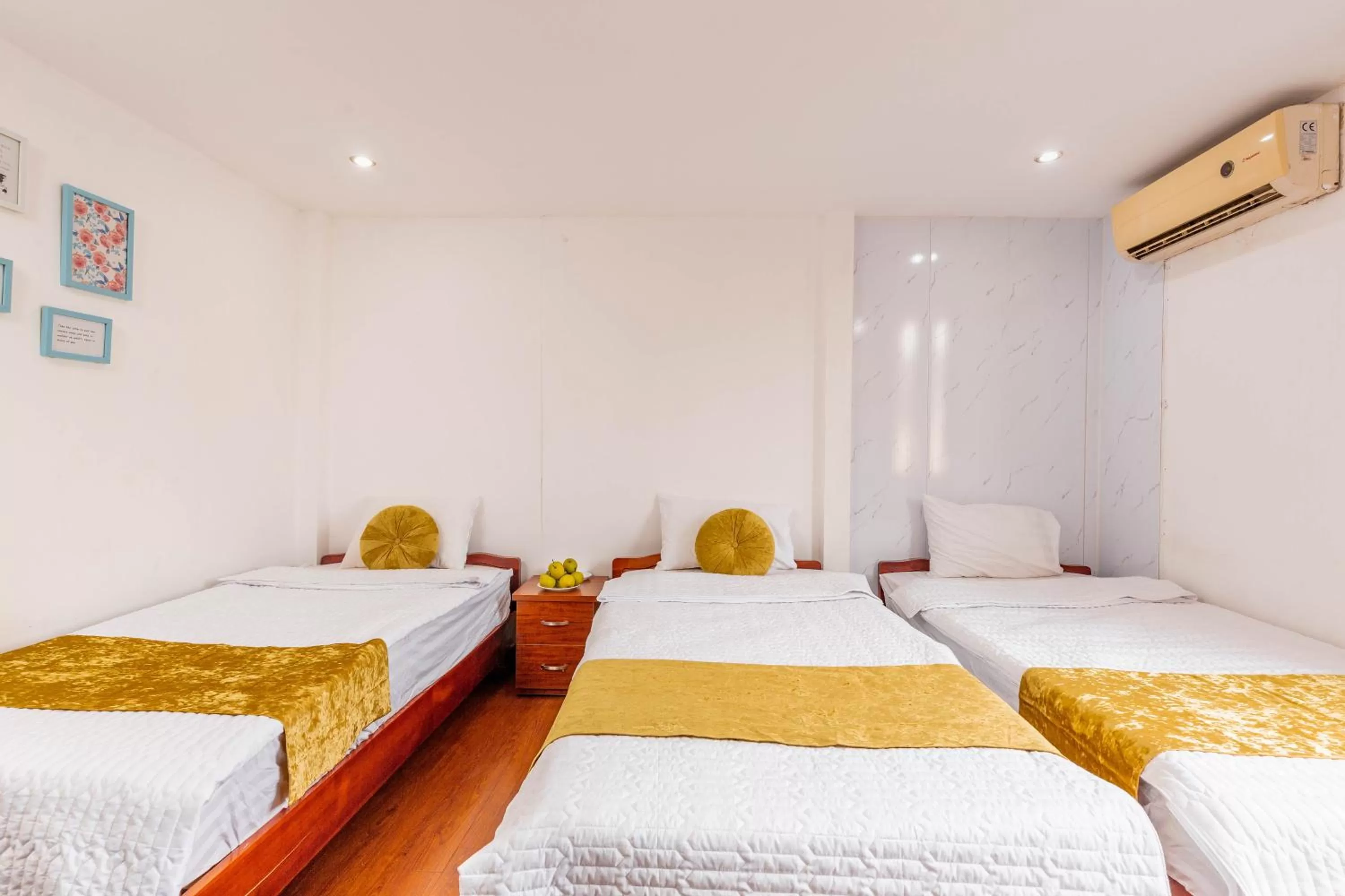 Bed in Hanoi View Legend Hotel