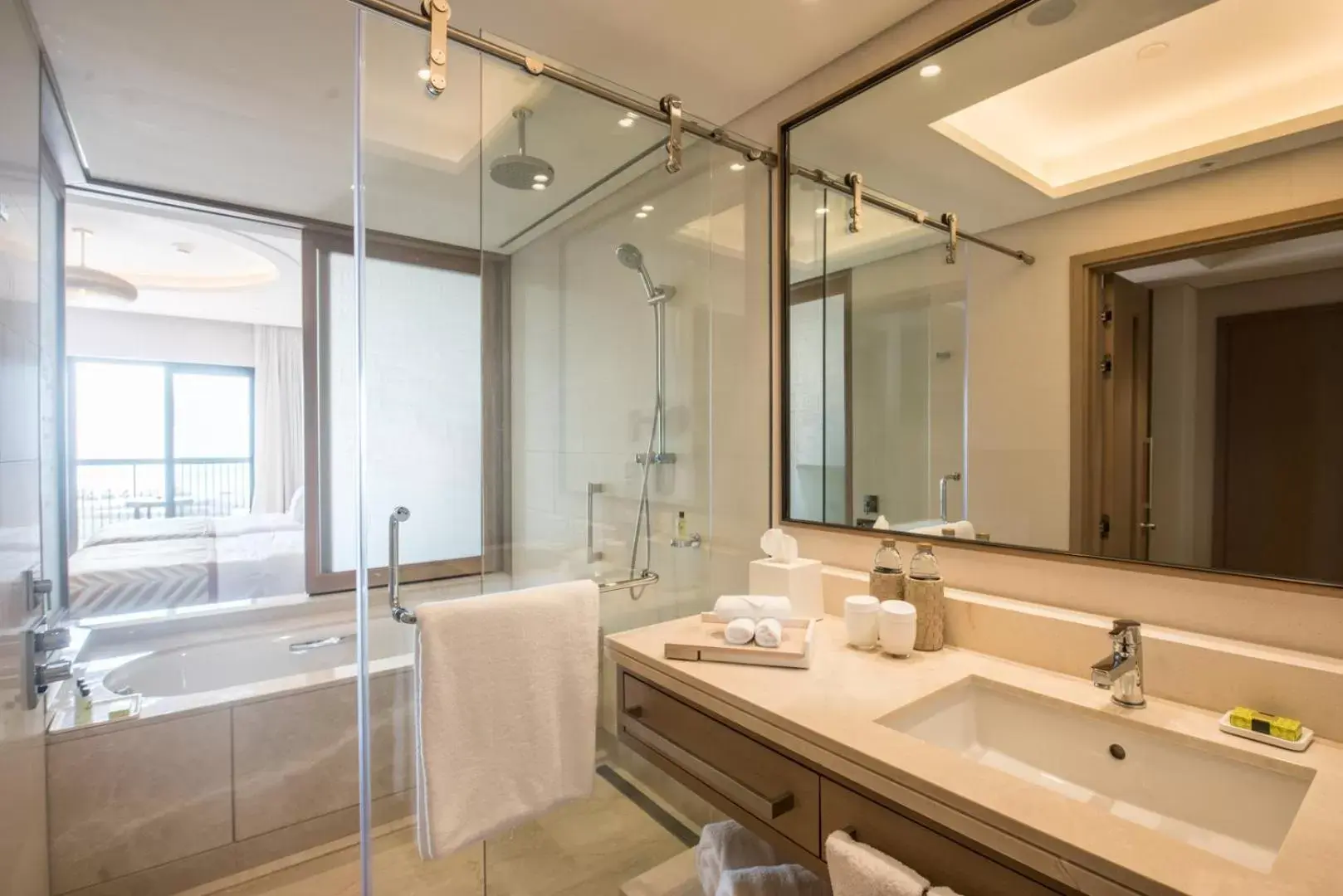 Bathroom in InterContinental Fujairah Resort, an IHG Hotel