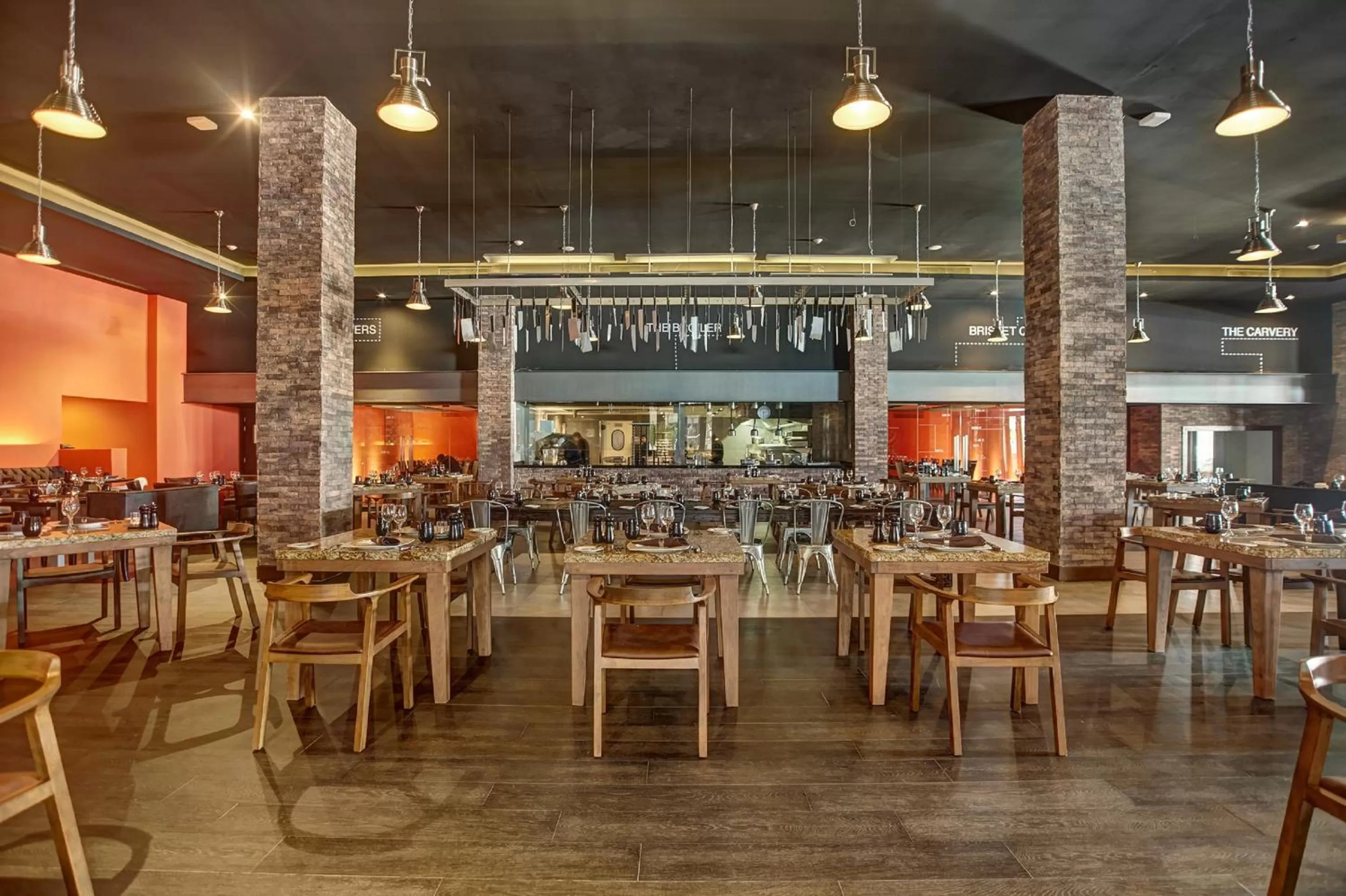 Restaurant/places to eat in Royalton Riviera Cancun, An Autograph Collection All-Inclusive Resort & Casino