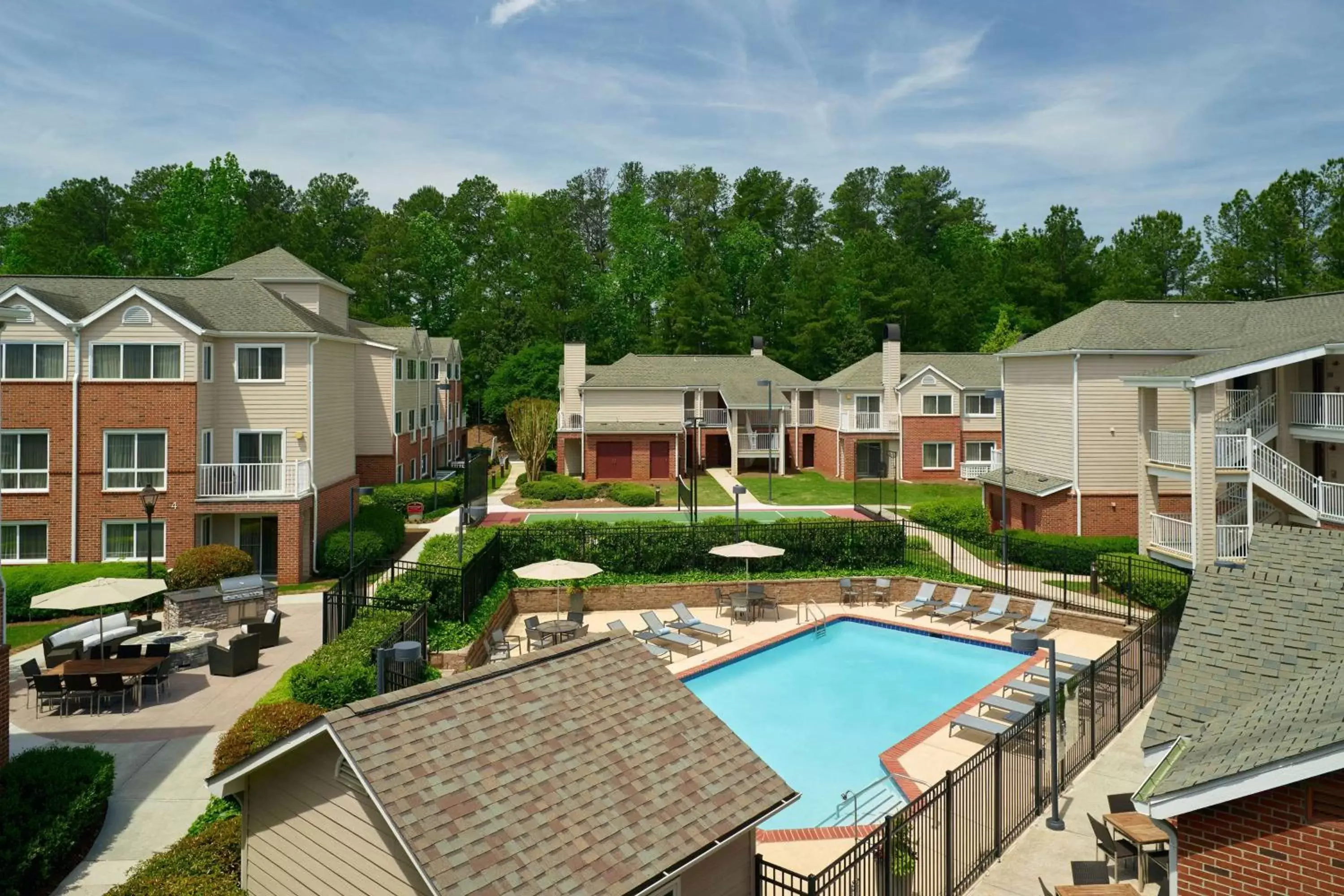Property building, Pool View in Sonesta ES Suites Atlanta Alpharetta Windward