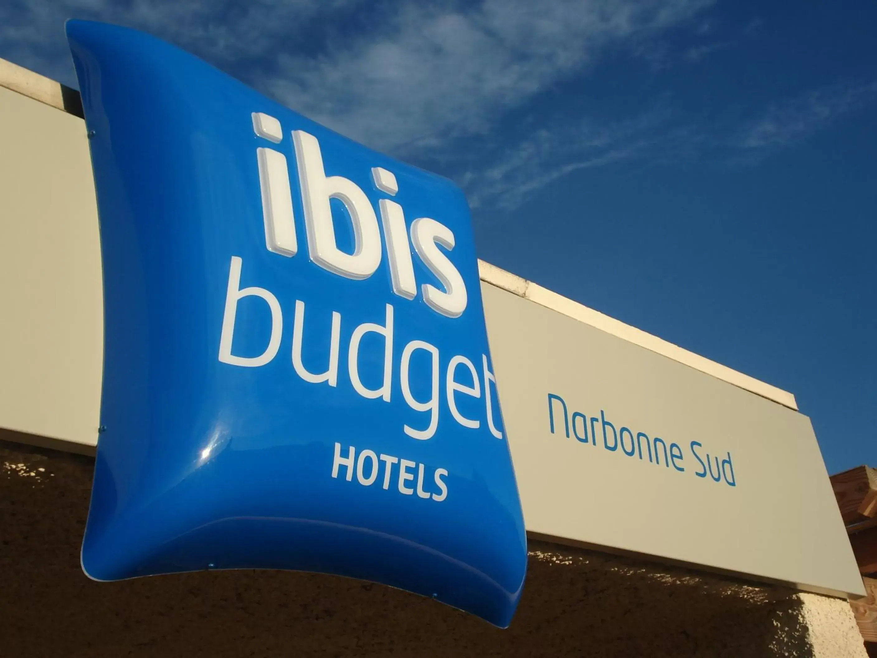 Facade/entrance, Property Logo/Sign in ibis budget Narbonne Sud A9/A61