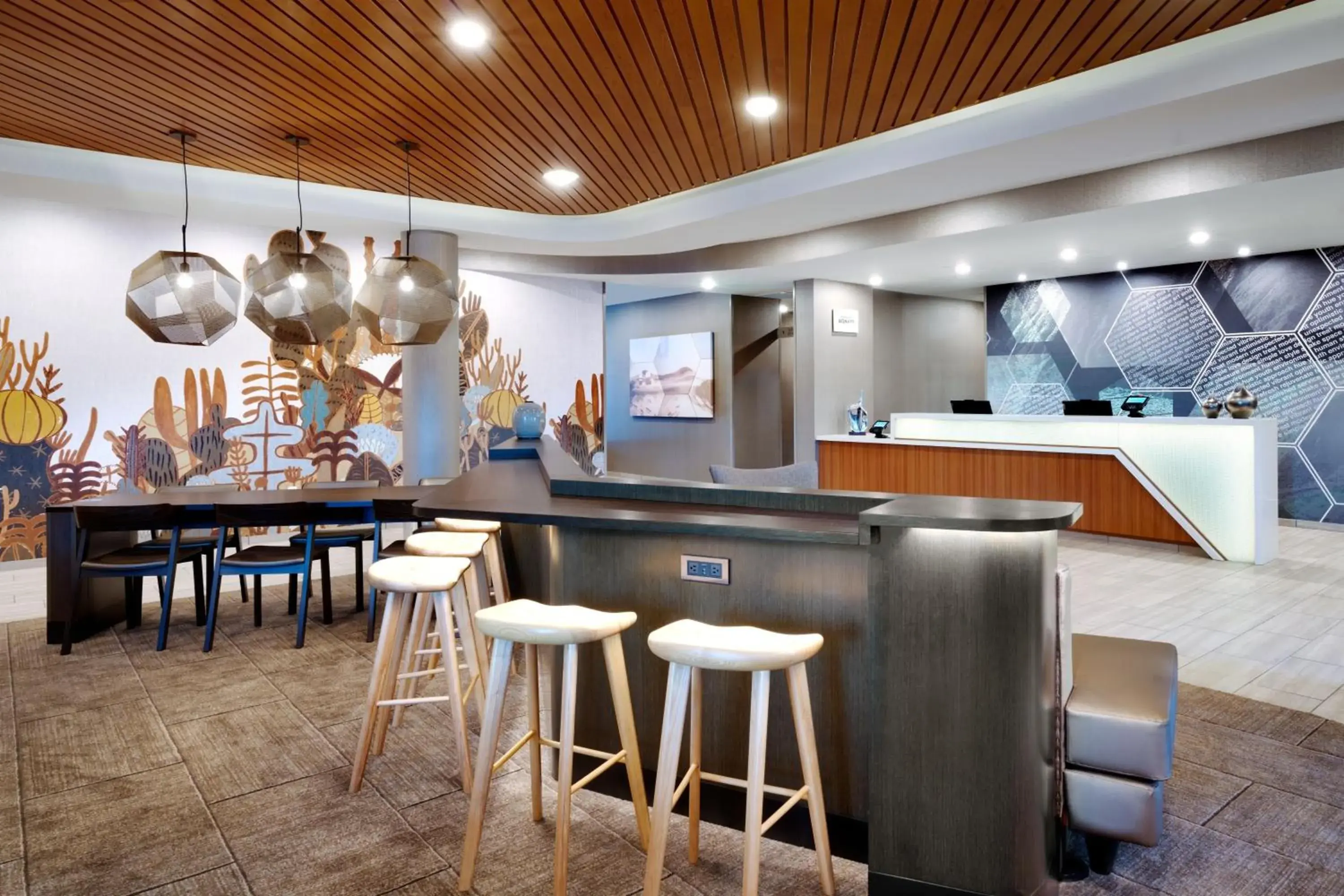 Lobby or reception, Lounge/Bar in SpringHill Suites by Marriott Phoenix Scottsdale