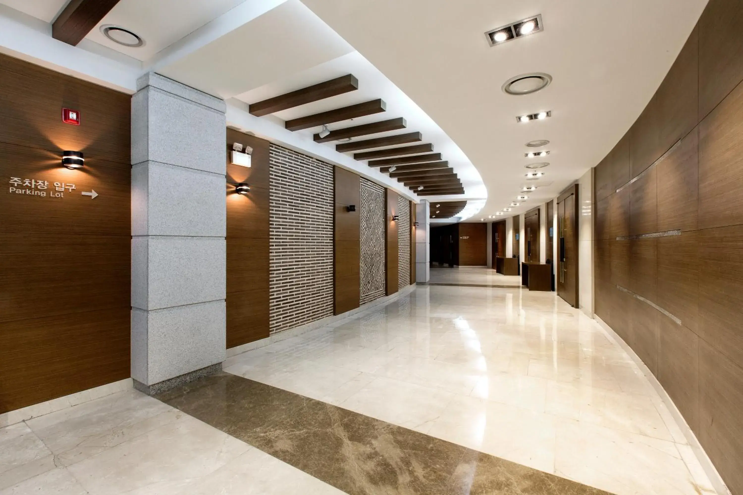 Property building, Lobby/Reception in Commodore Hotel Busan