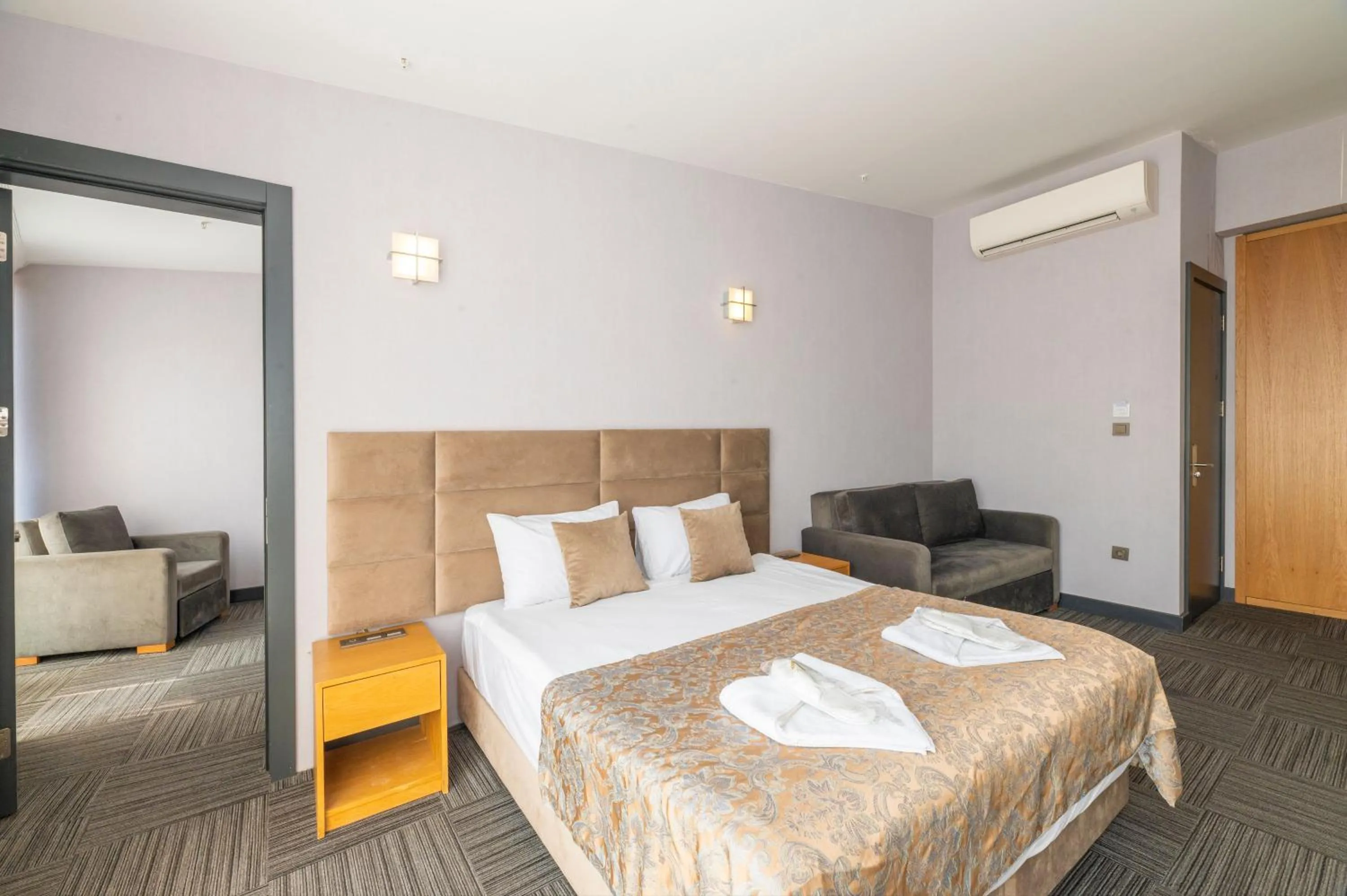 Bed in Taksim Hotel V Plus