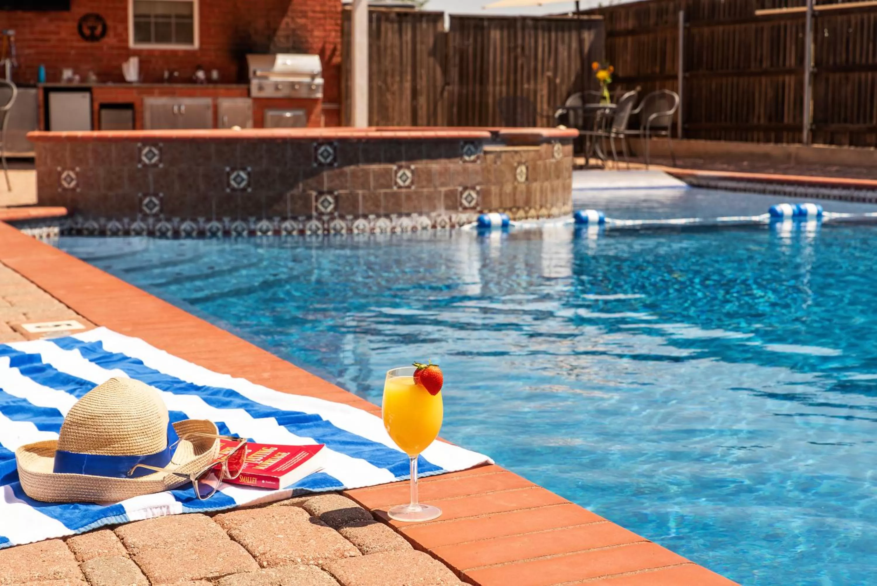 Swimming pool in Woodrow House Bed & Breakfast