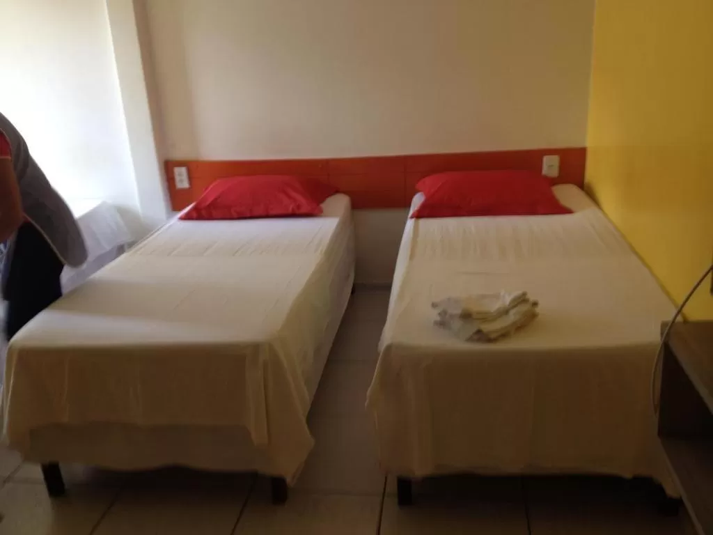 Bed in Nalu Beach Hotel pousada