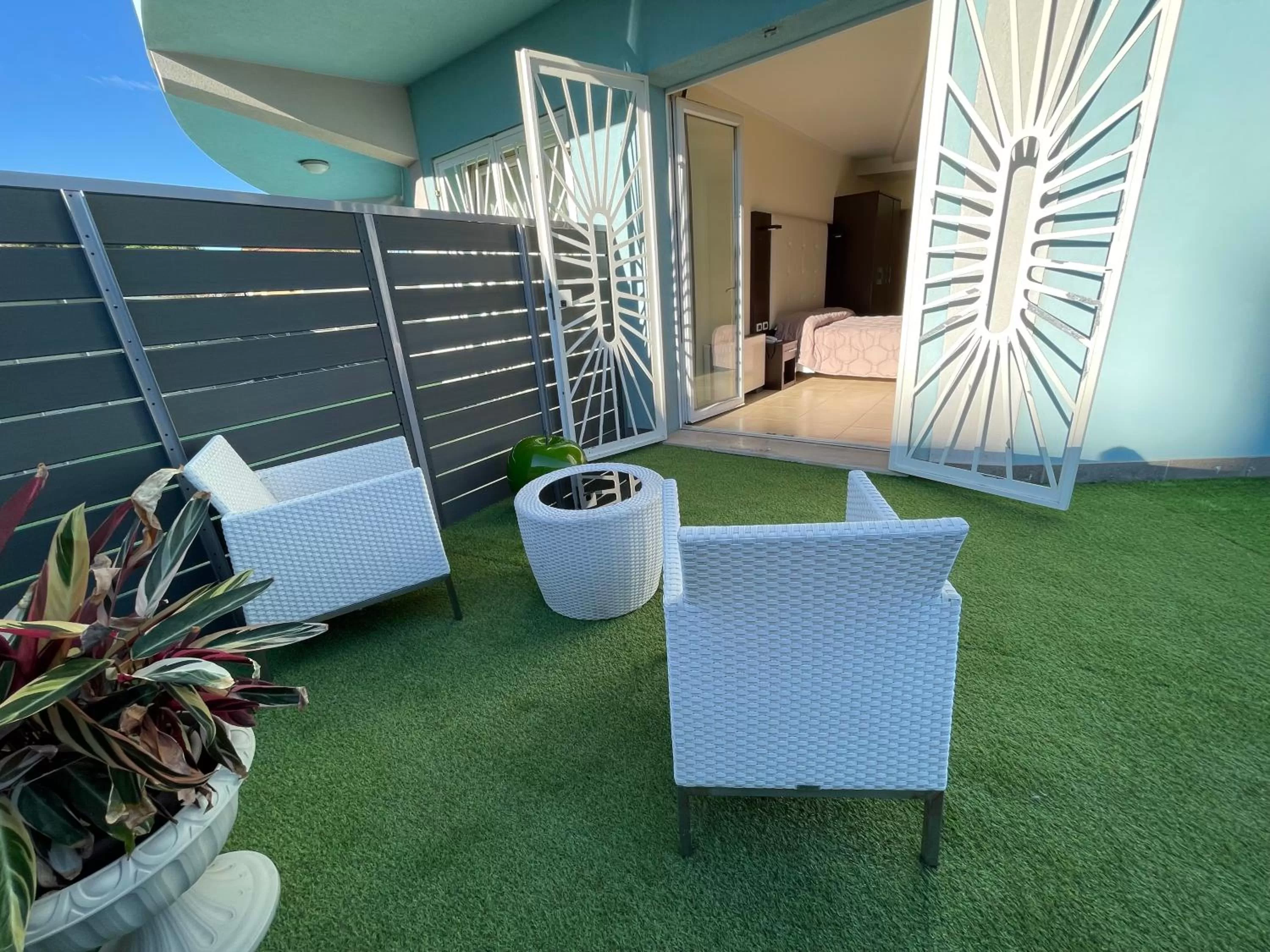 Property building in Hotel-Residence- Le Dune Breakfast & private beach included