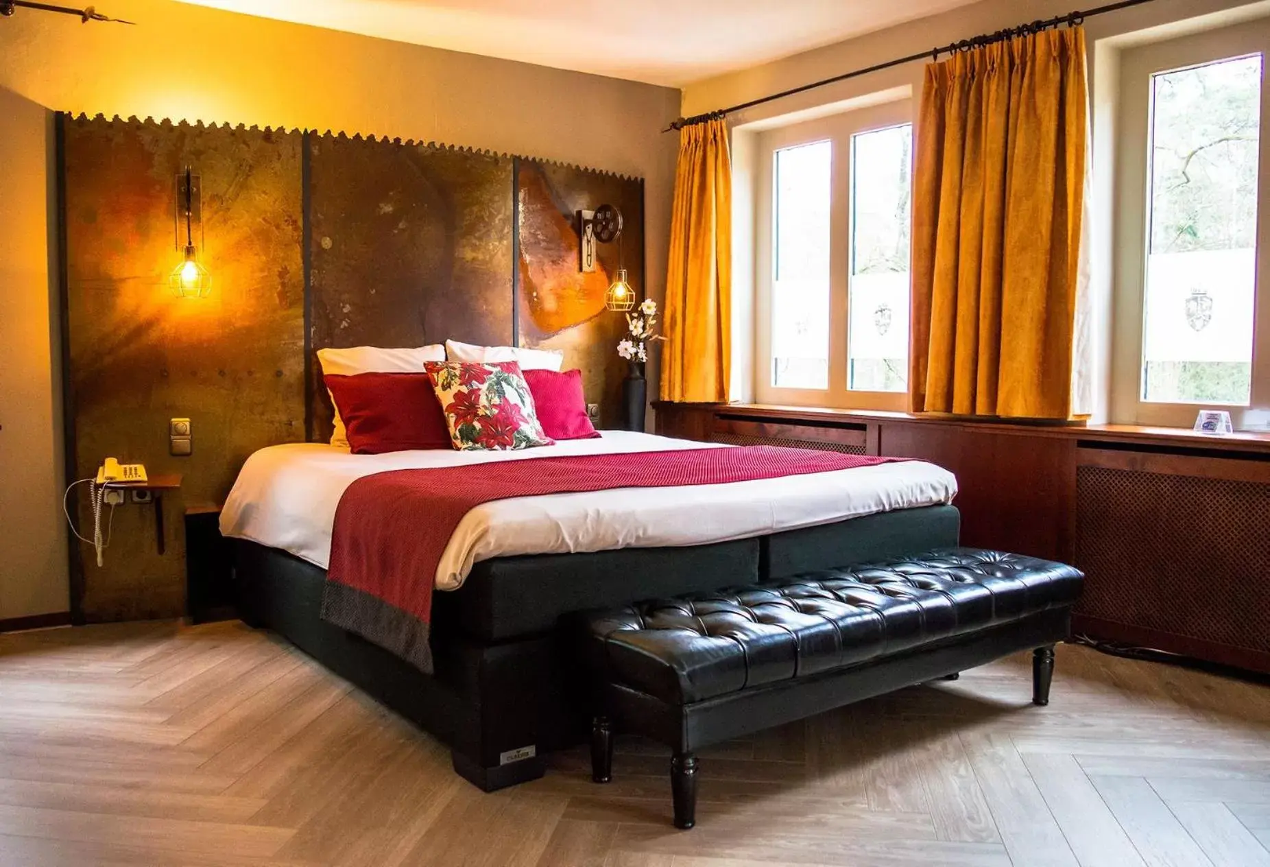 Bed in Parkhotel Mastbosch Breda