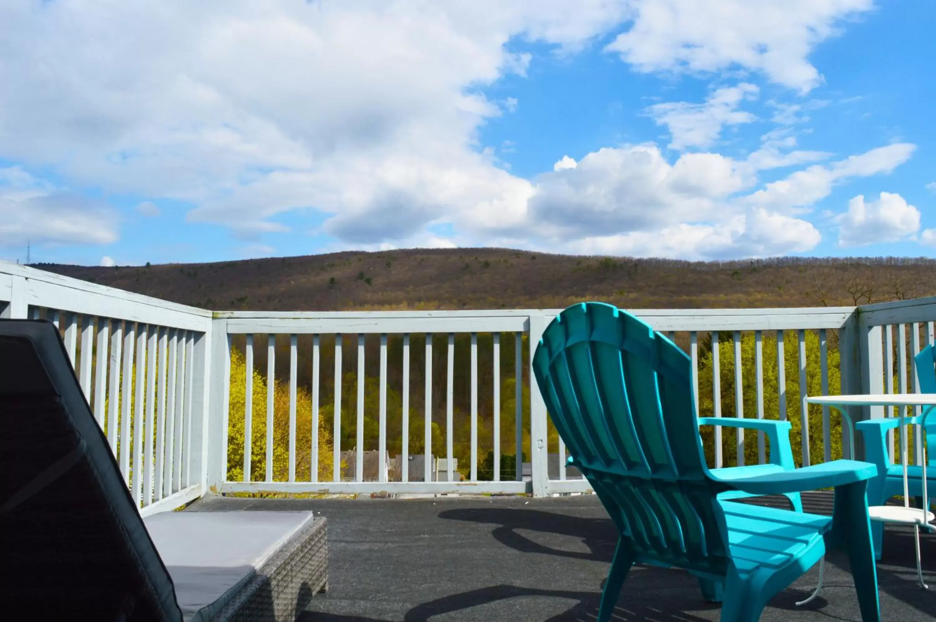 Balcony/Terrace in Mountain View Suites