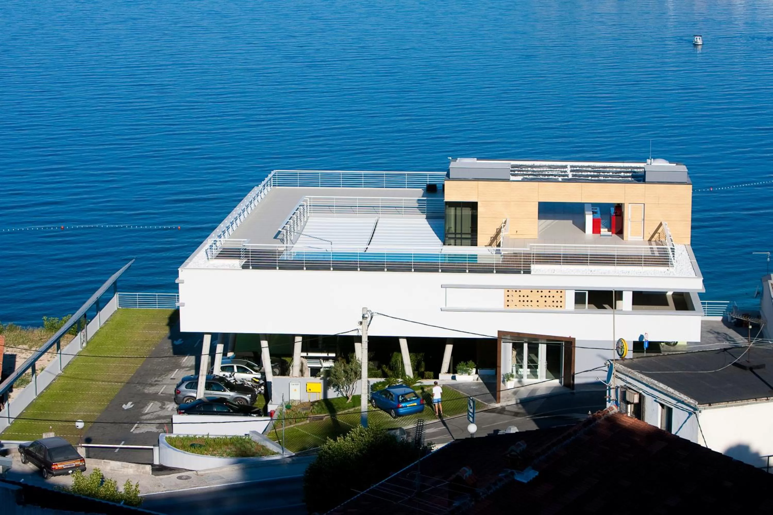 Facade/entrance in Hotel Split
