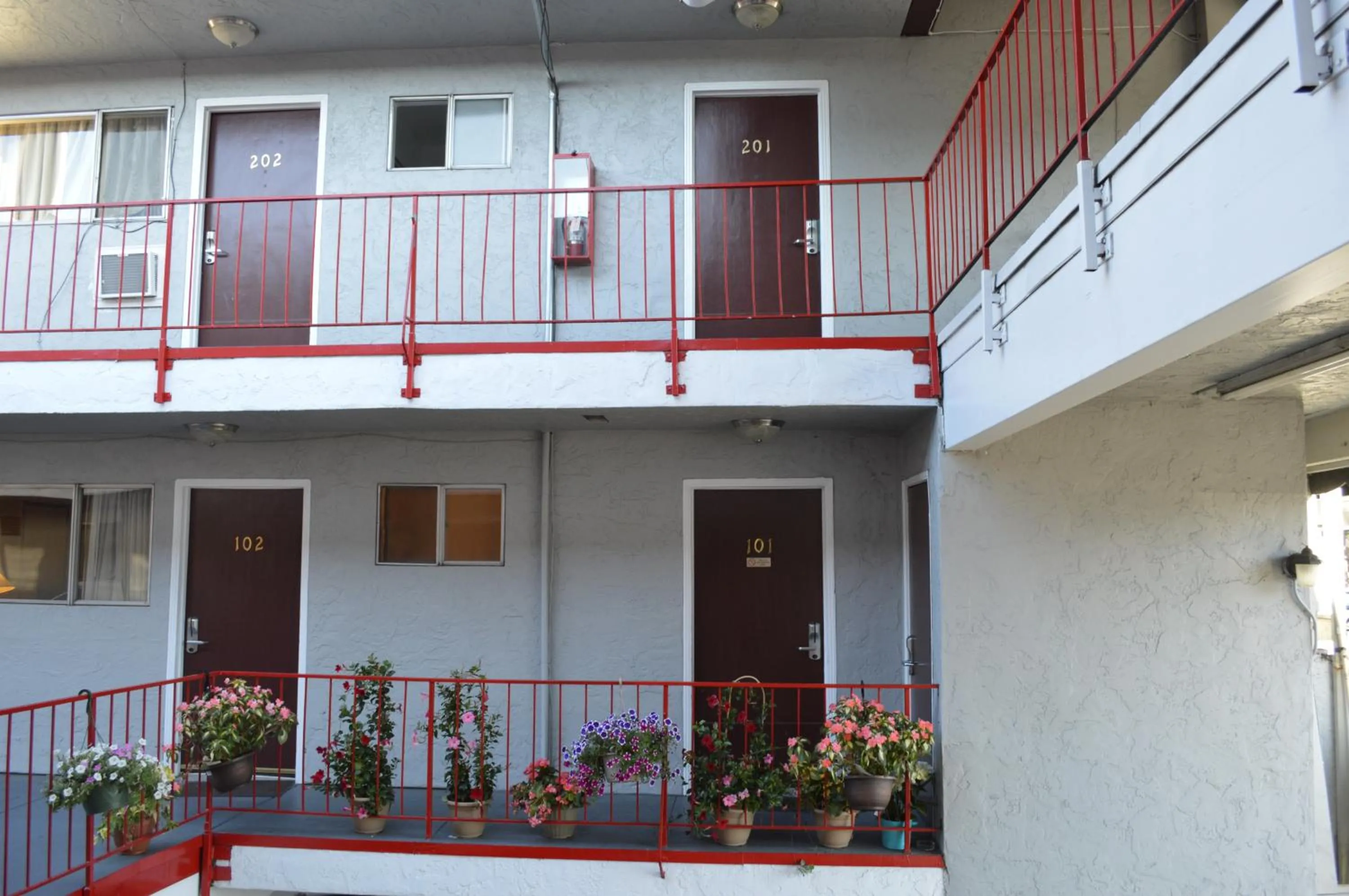 Other in Glass Slipper Inn - Stanford Palo Alto