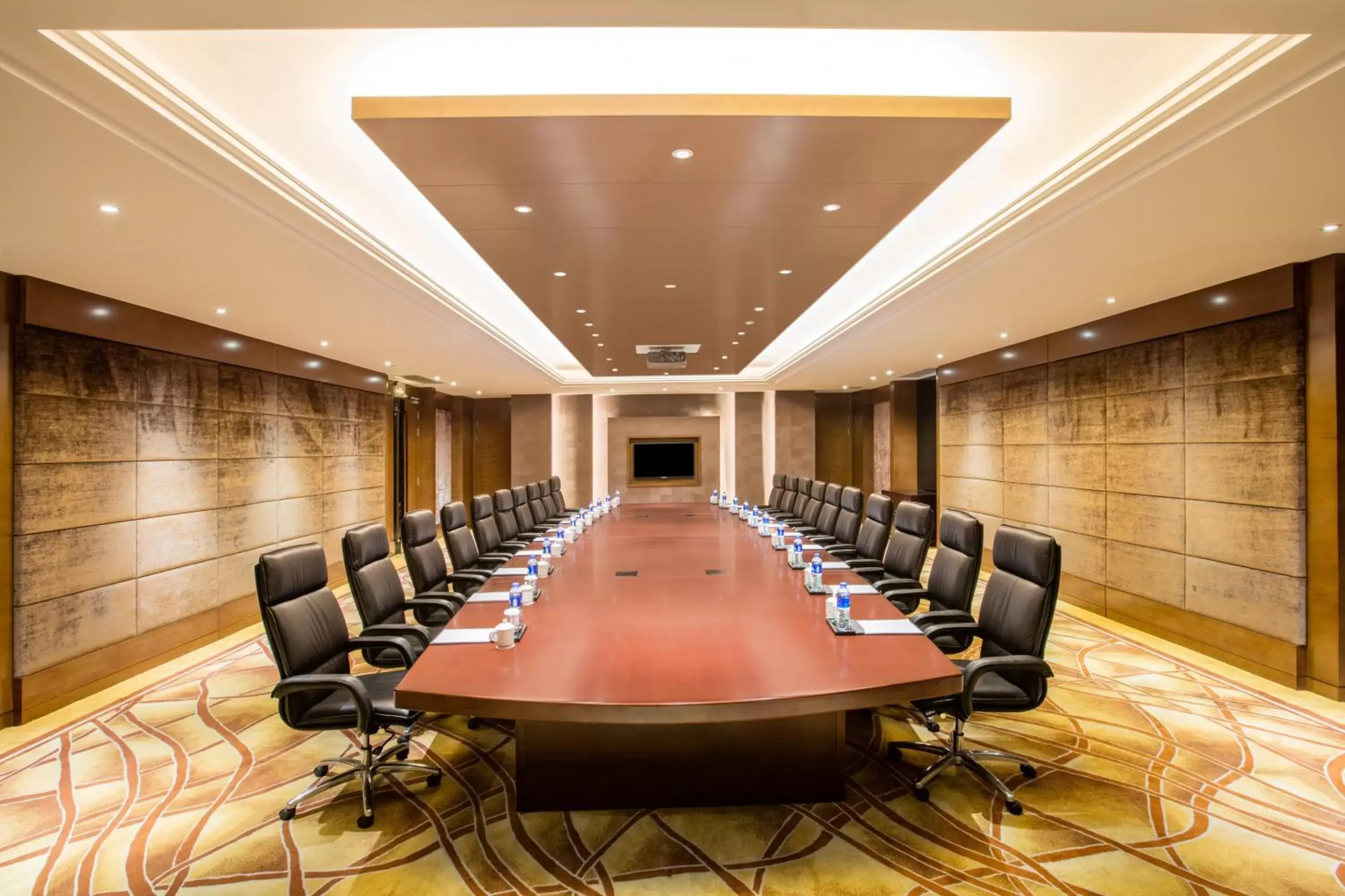 Meeting/conference room in Crowne Plaza Nanjing Jiangning, an IHG Hotel