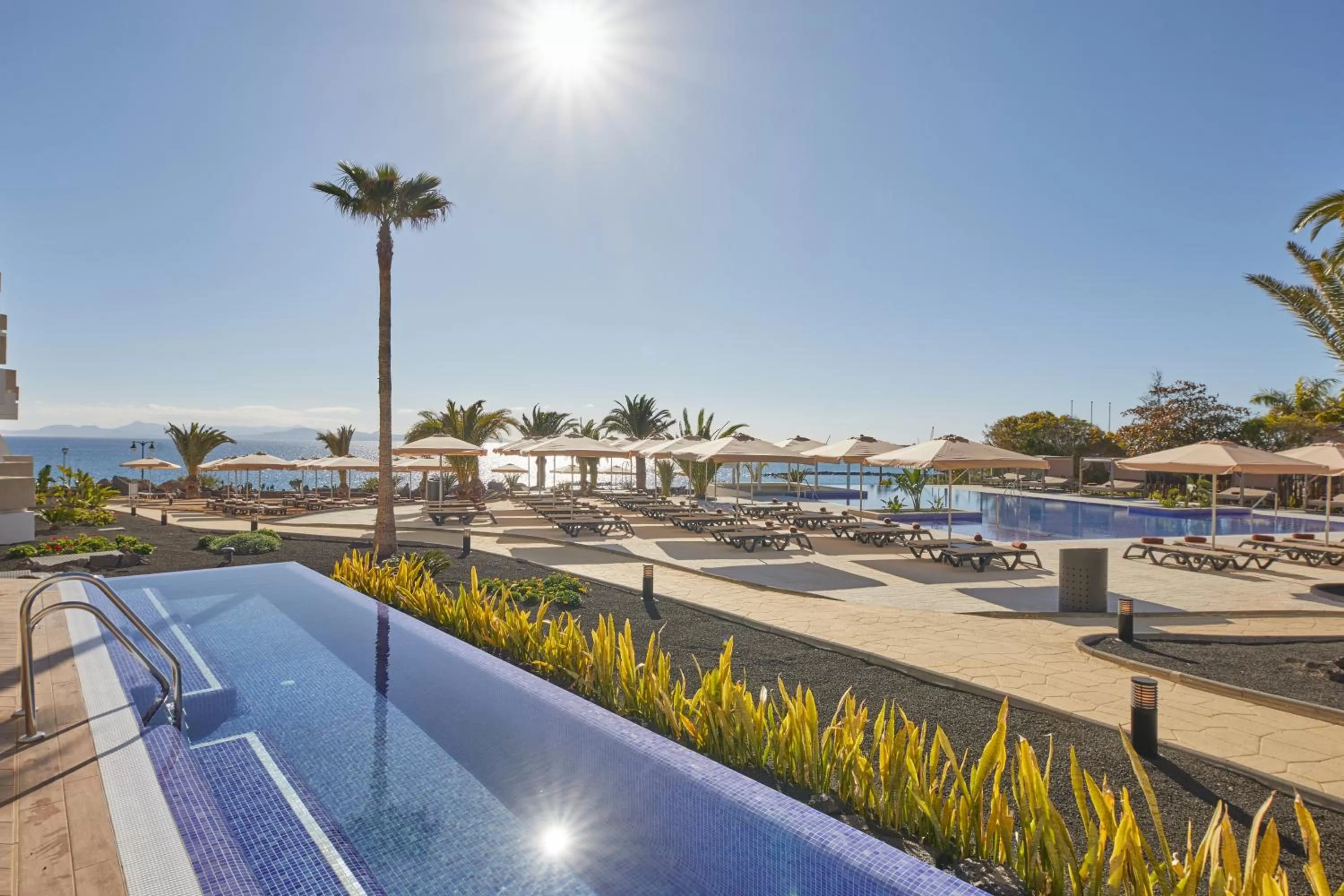 Swimming pool in Dreams Lanzarote Playa Dorada Resort & Spa