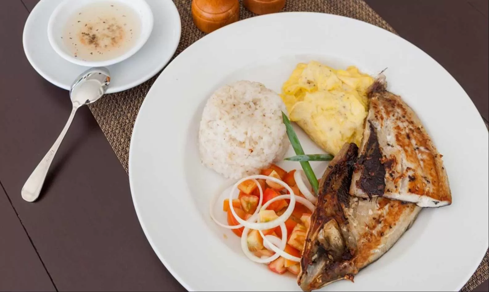 Breakfast in Busuanga Bay Lodge