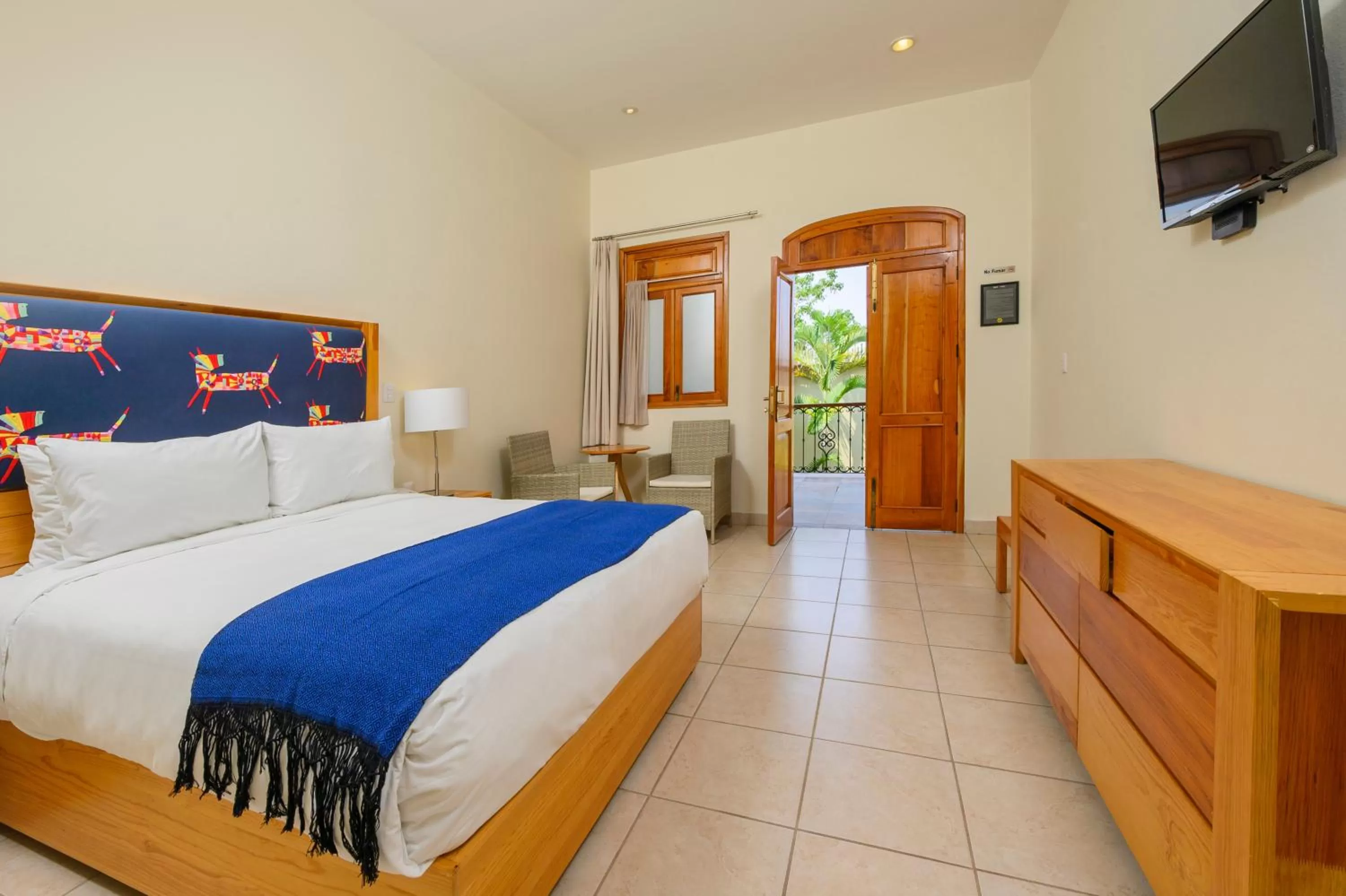 Photo of the whole room, Bed in XTILU Hotel - Adults only -