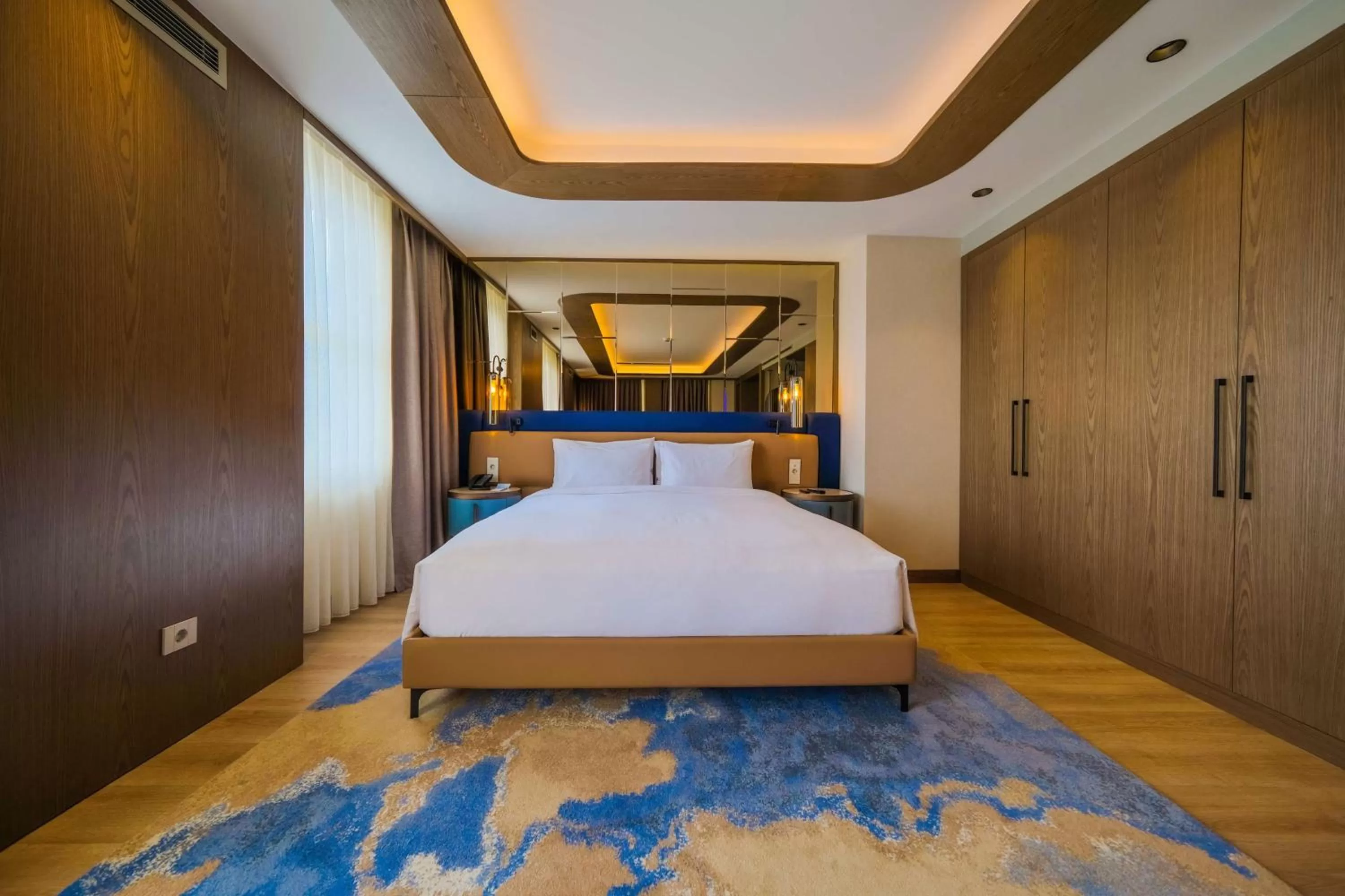 Photo of the whole room, Bed in Radisson Hotel Istanbul Sultanahmet