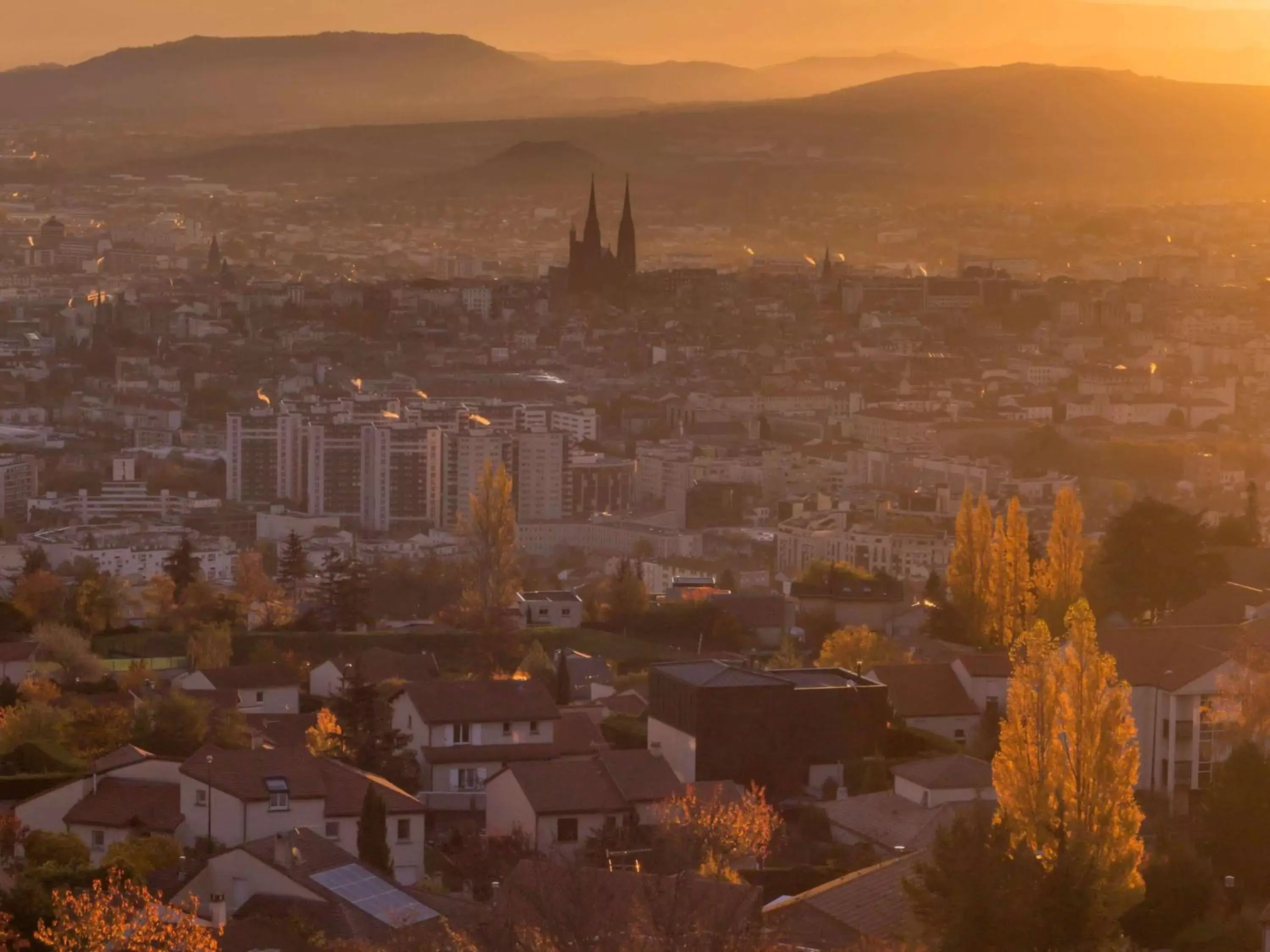 Property building in hotelF1 Clermont Ferrand Est