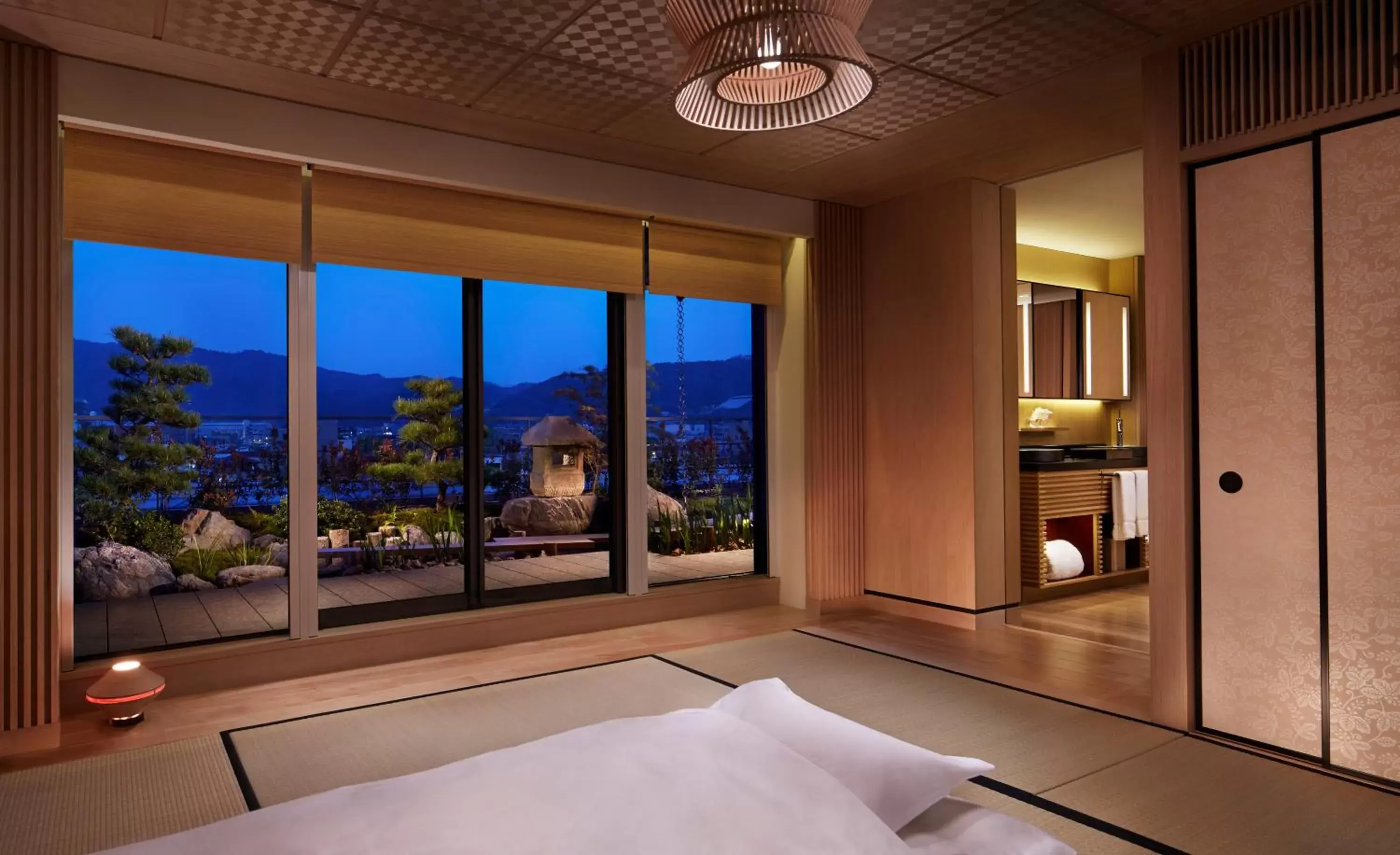 Bed in The Ritz-Carlton Kyoto