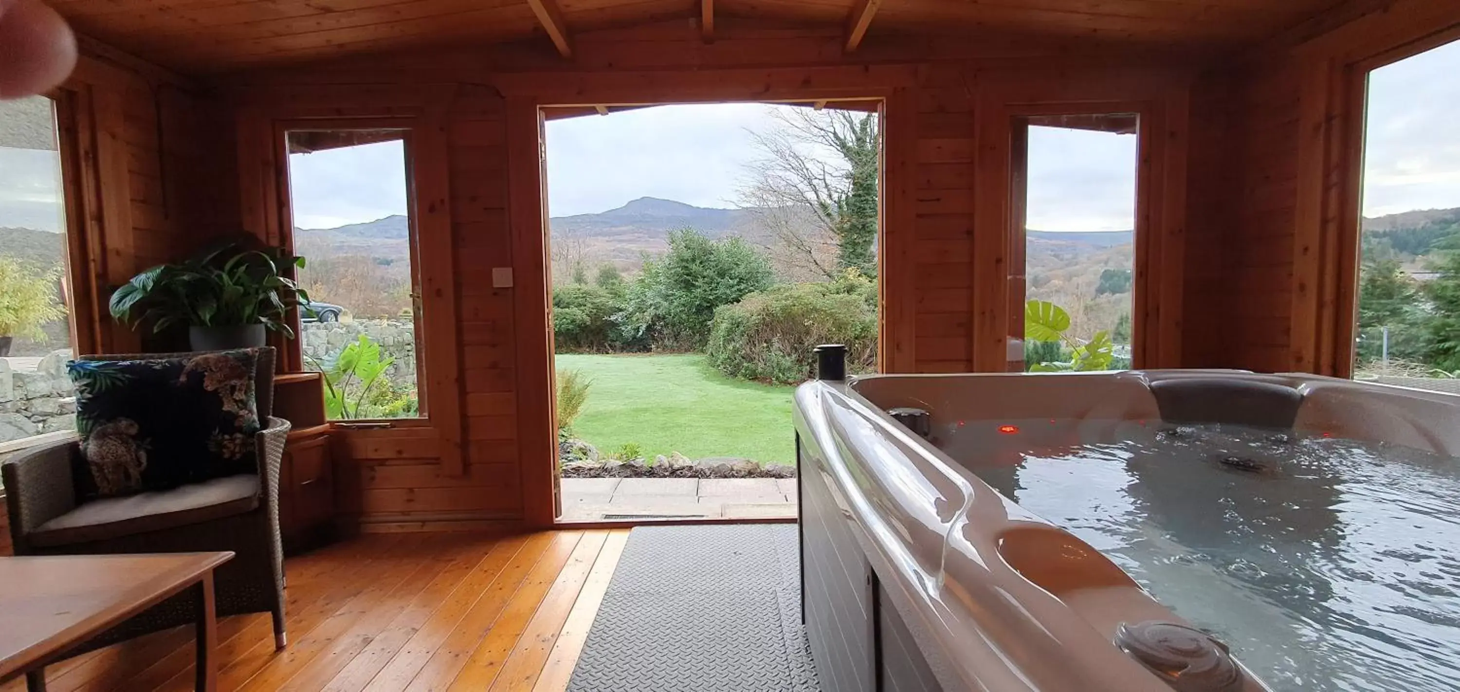 Natural landscape in Cader Suite plus Luxury Hot Tub