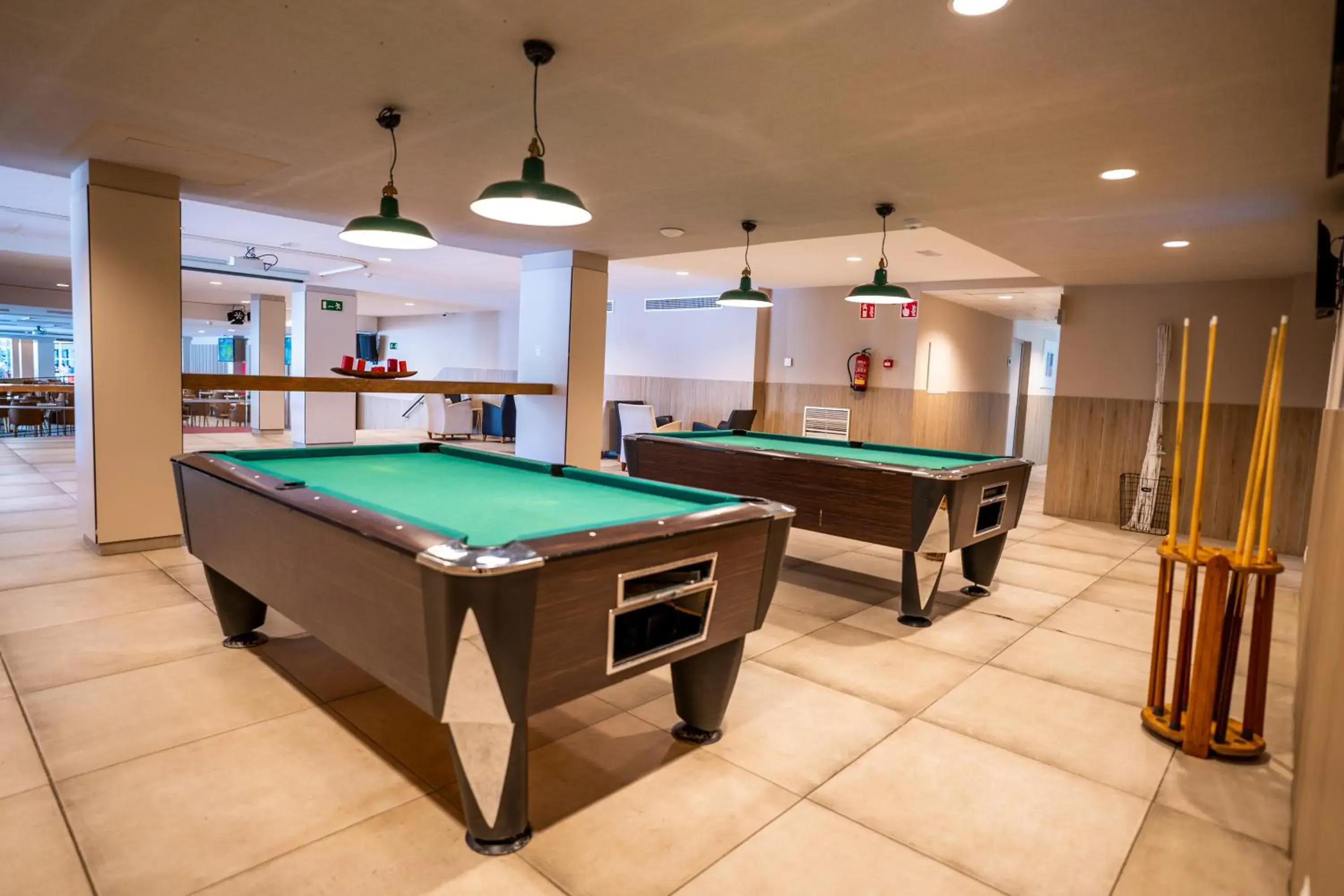 Billiards in ALEGRIA Pineda Splash