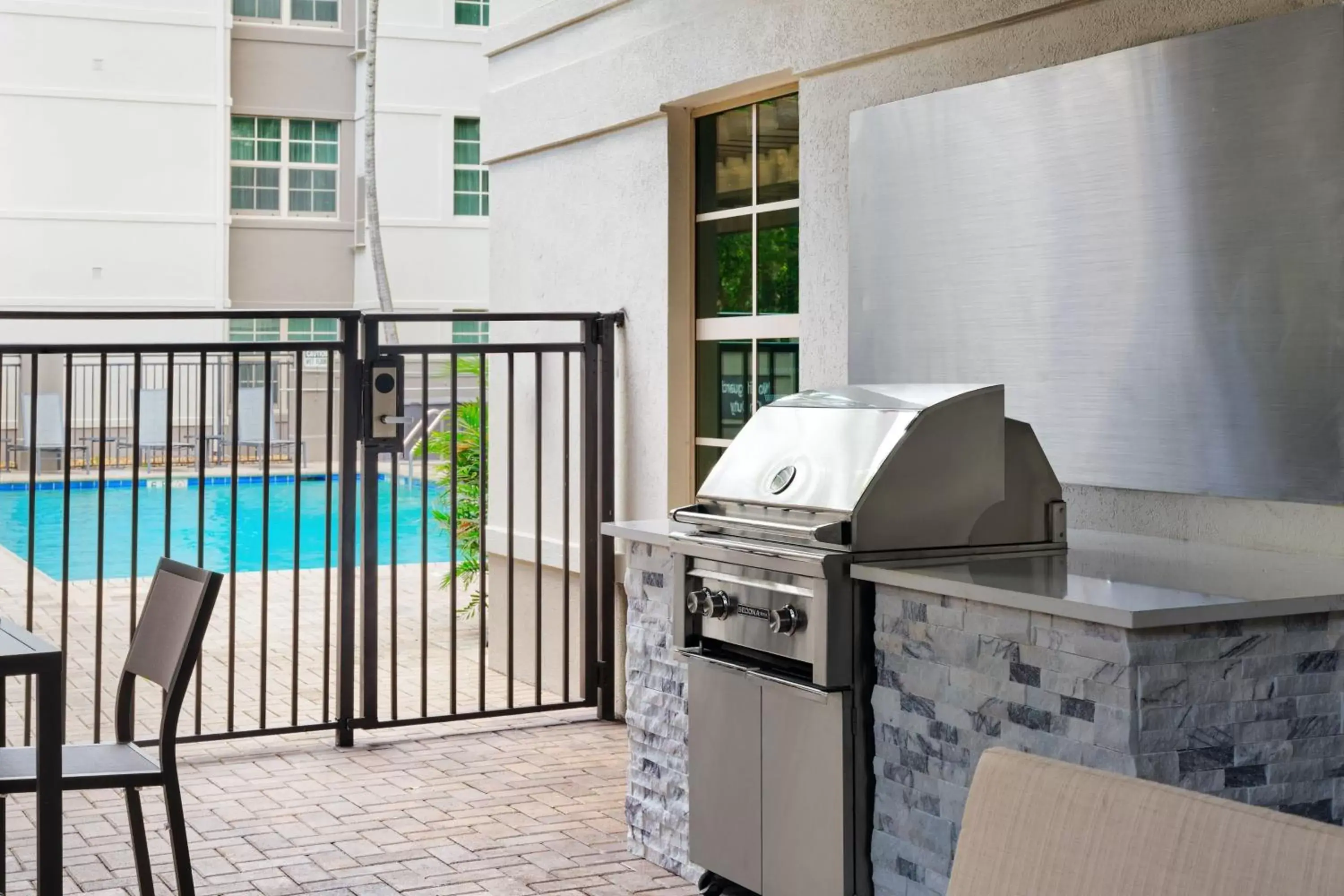 Property building, BBQ Facilities in Residence Inn Fort Lauderdale SW/Miramar