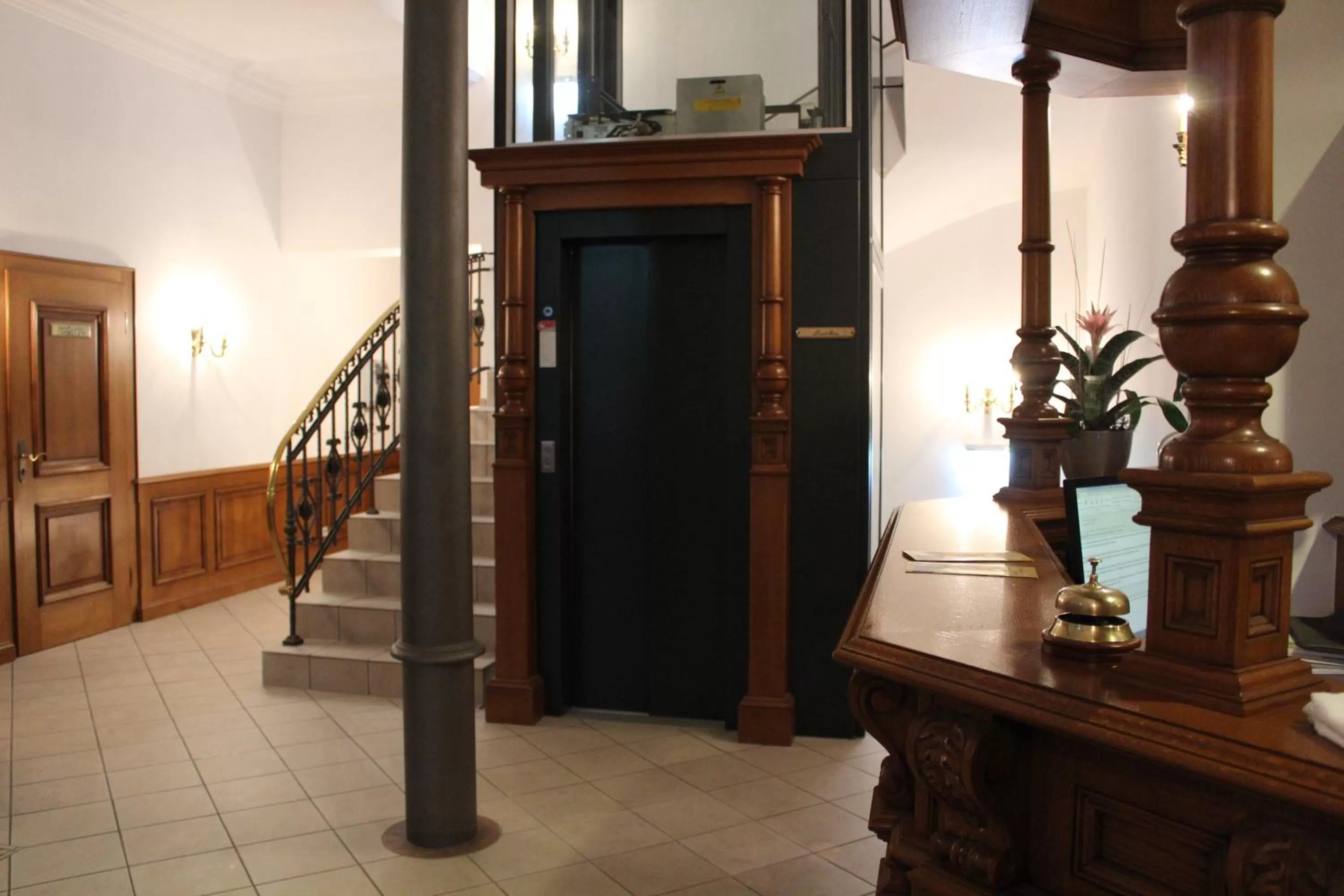 Decorative detail in Parkhotel Forsthaus