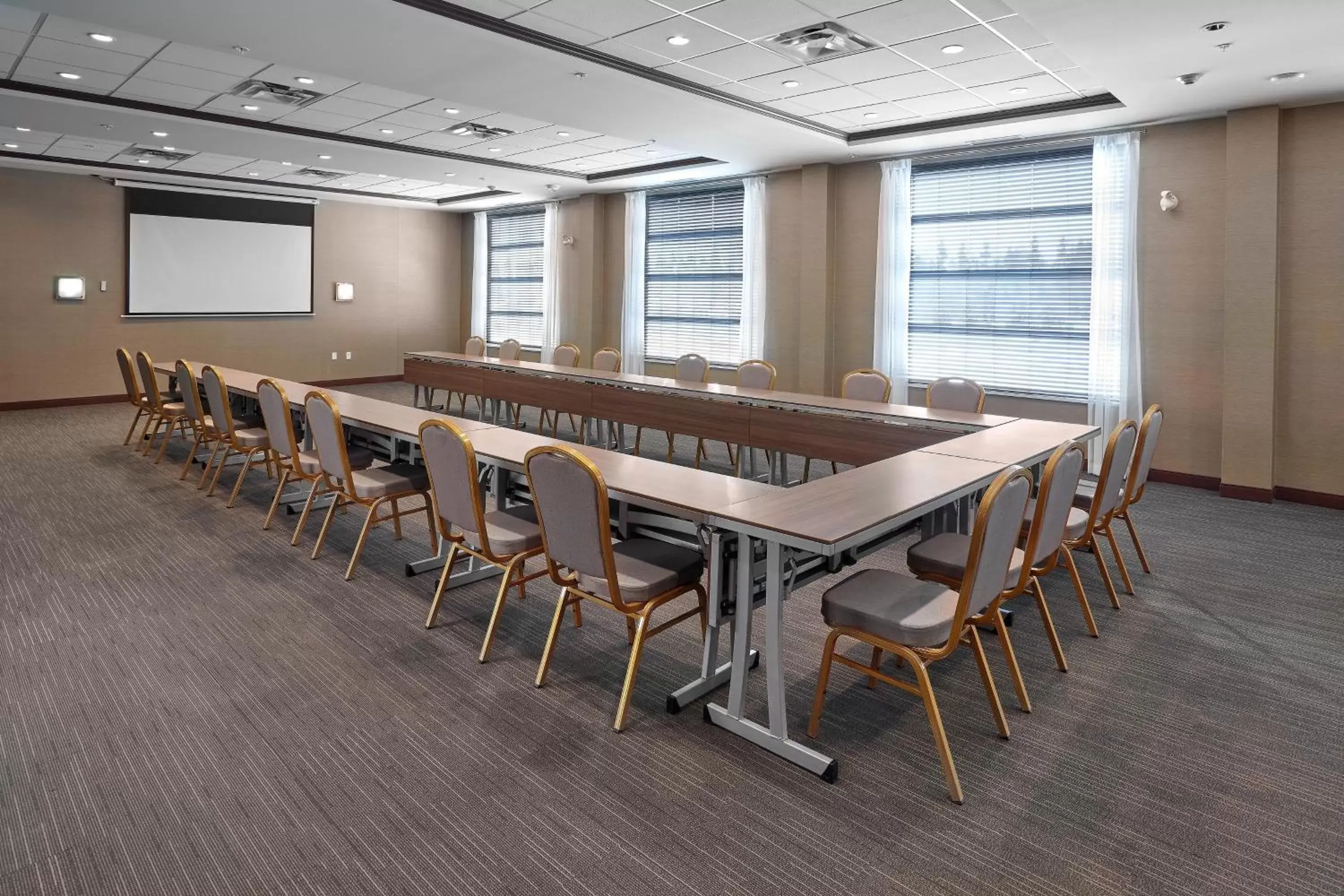 Meeting/conference room in Four Points by Sheraton Edmonton West
