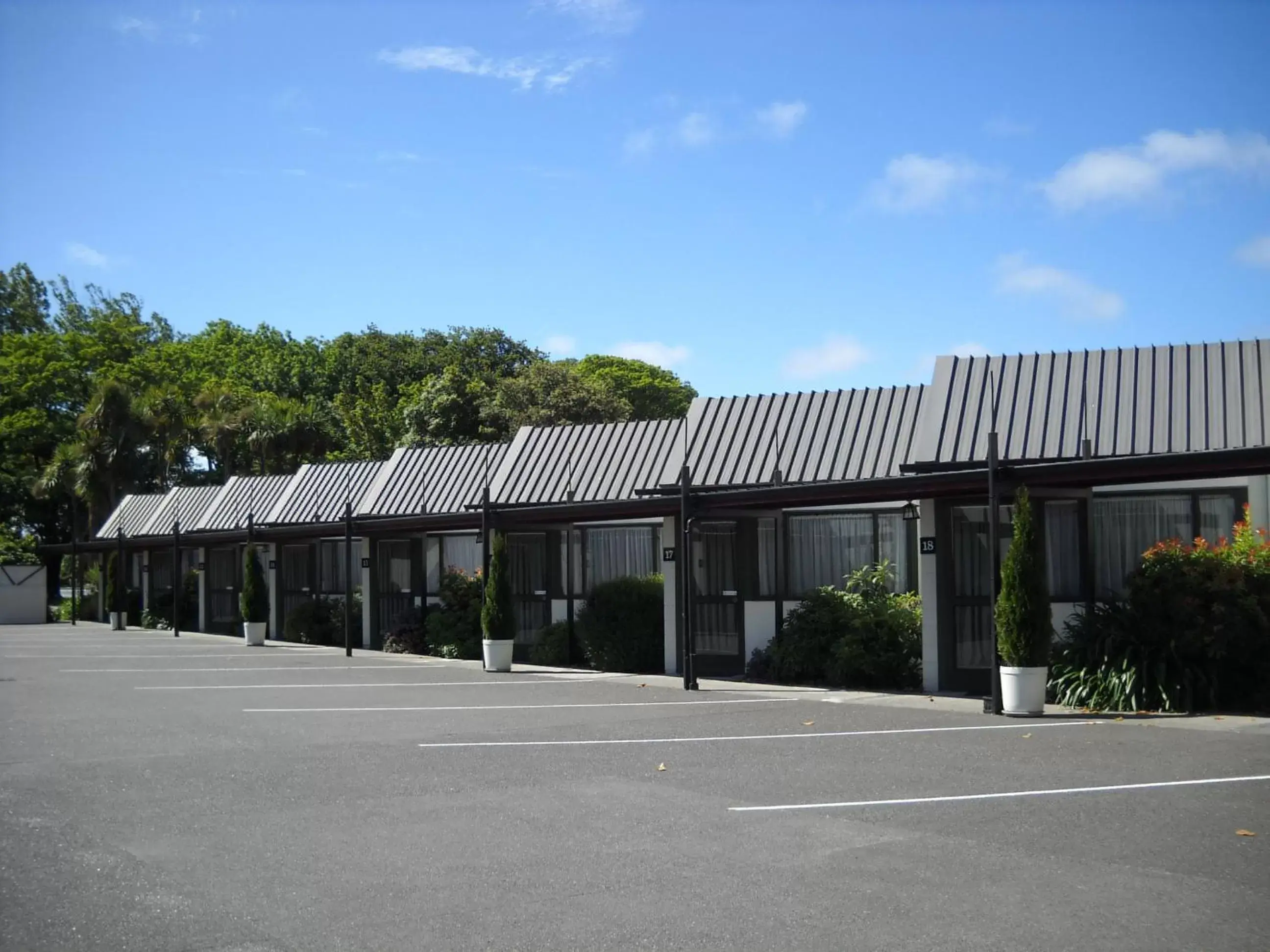 Business facilities, Facade/Entrance in Gothic Heights Motel