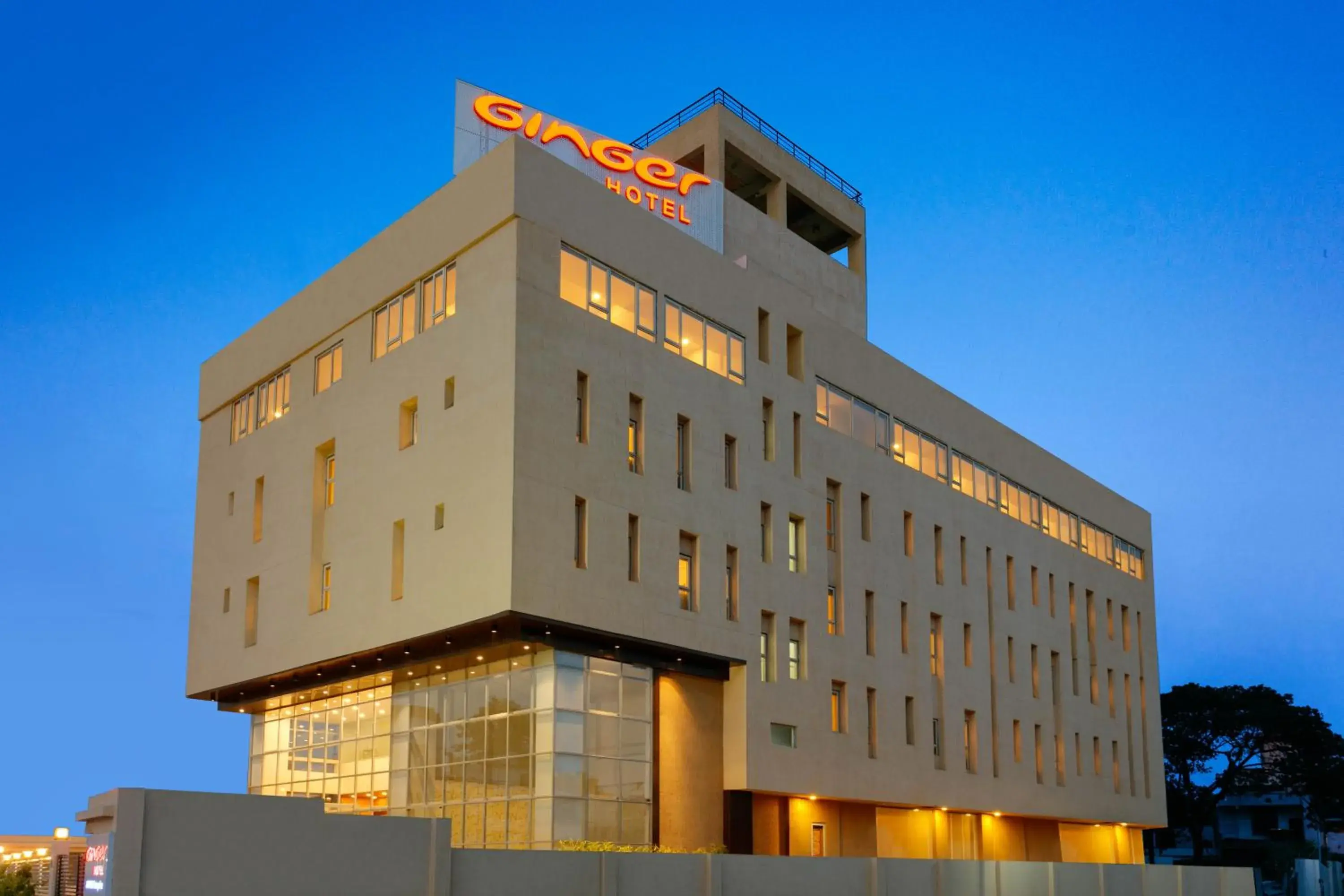 Facade/entrance in Ginger Aurangabad Facade/entrance in Ginger Aurangabad