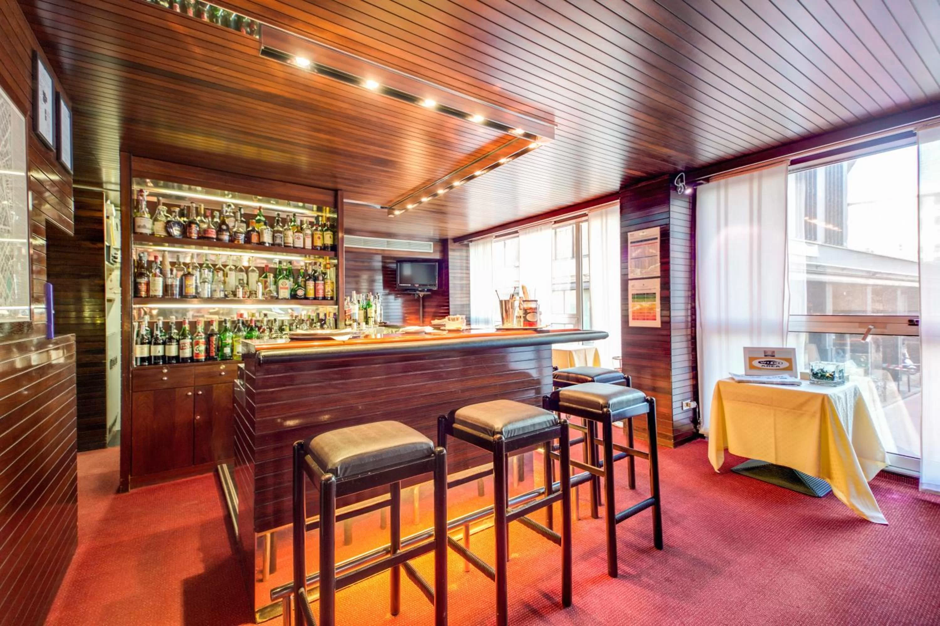 Lounge or bar in Hotel Galileo