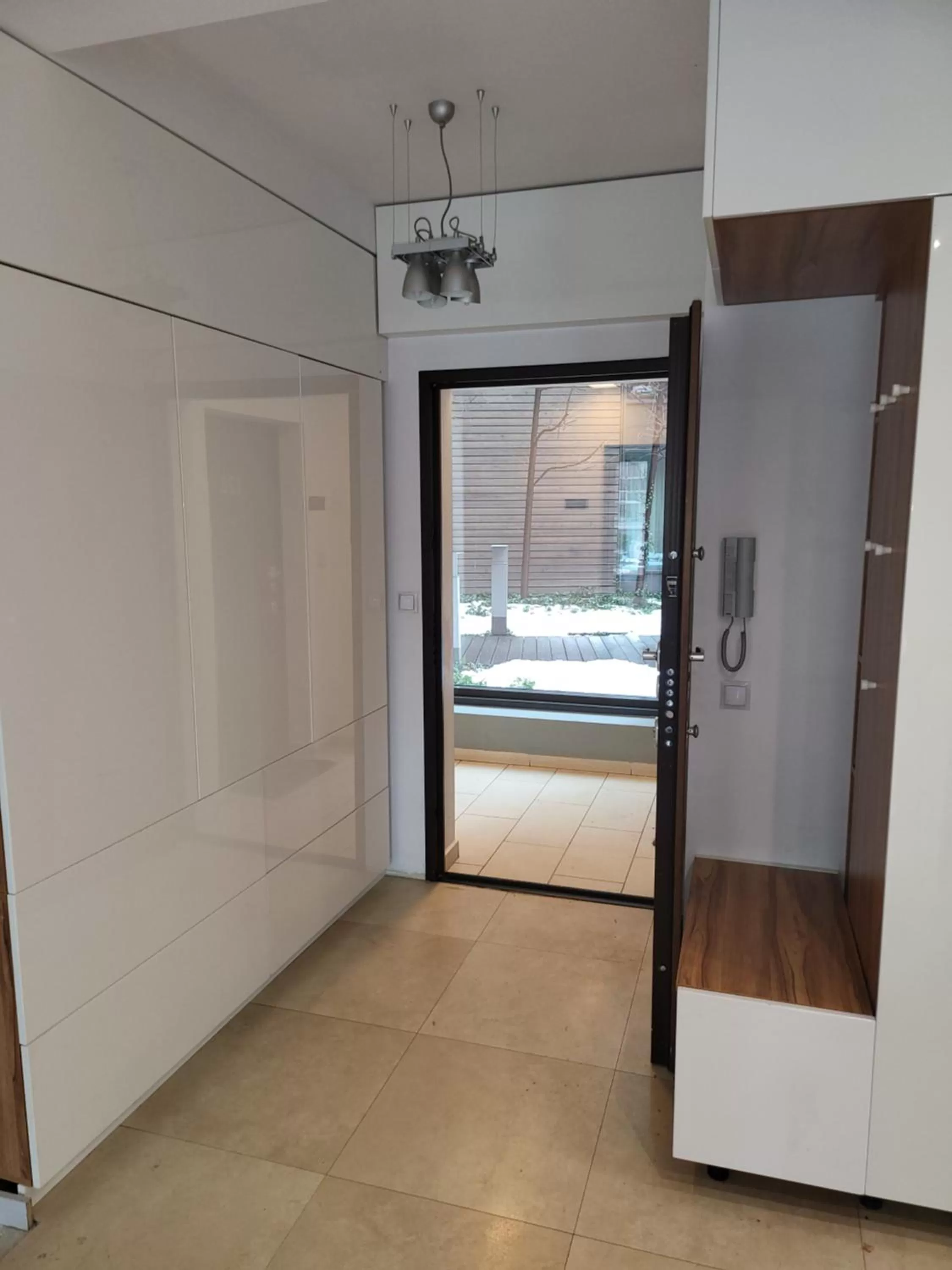 wardrobe in Amber Hostel Szlak