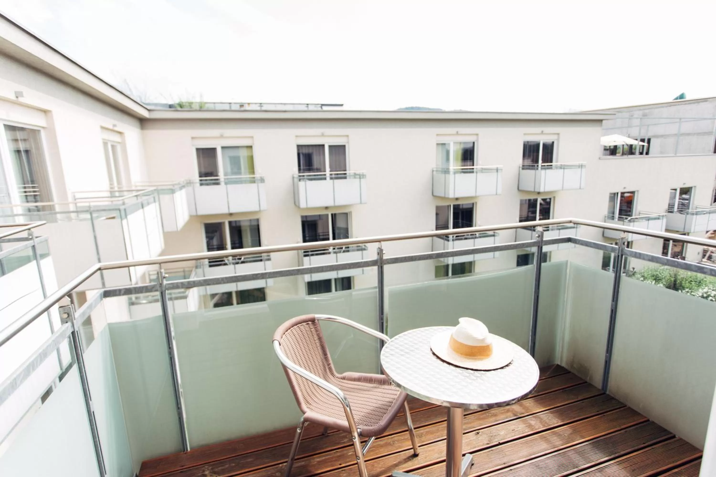 Balcony/Terrace in harry's home Linz-Urfahr hotel & apartments