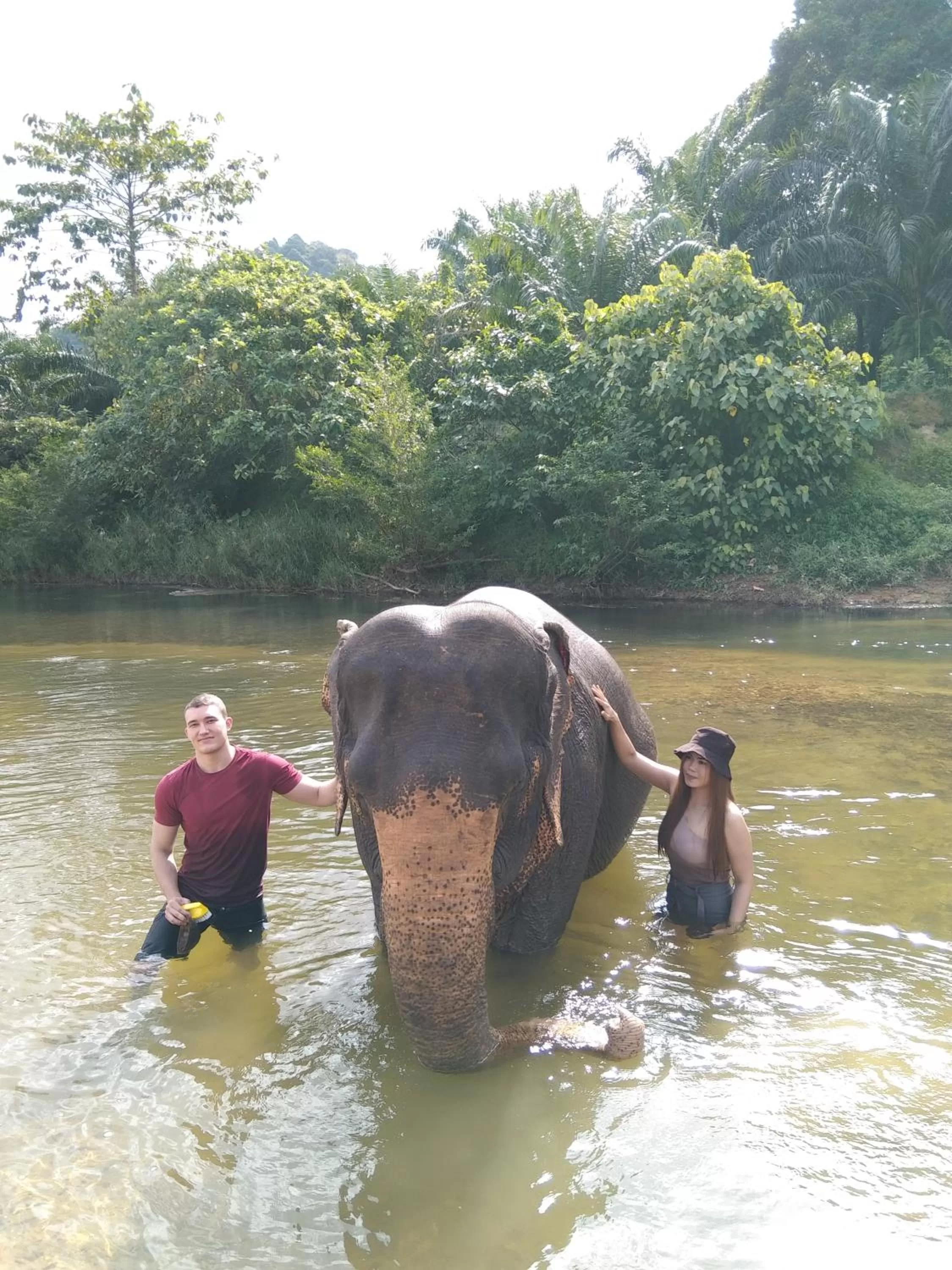 People in Khao Sok River & Jungle Resort