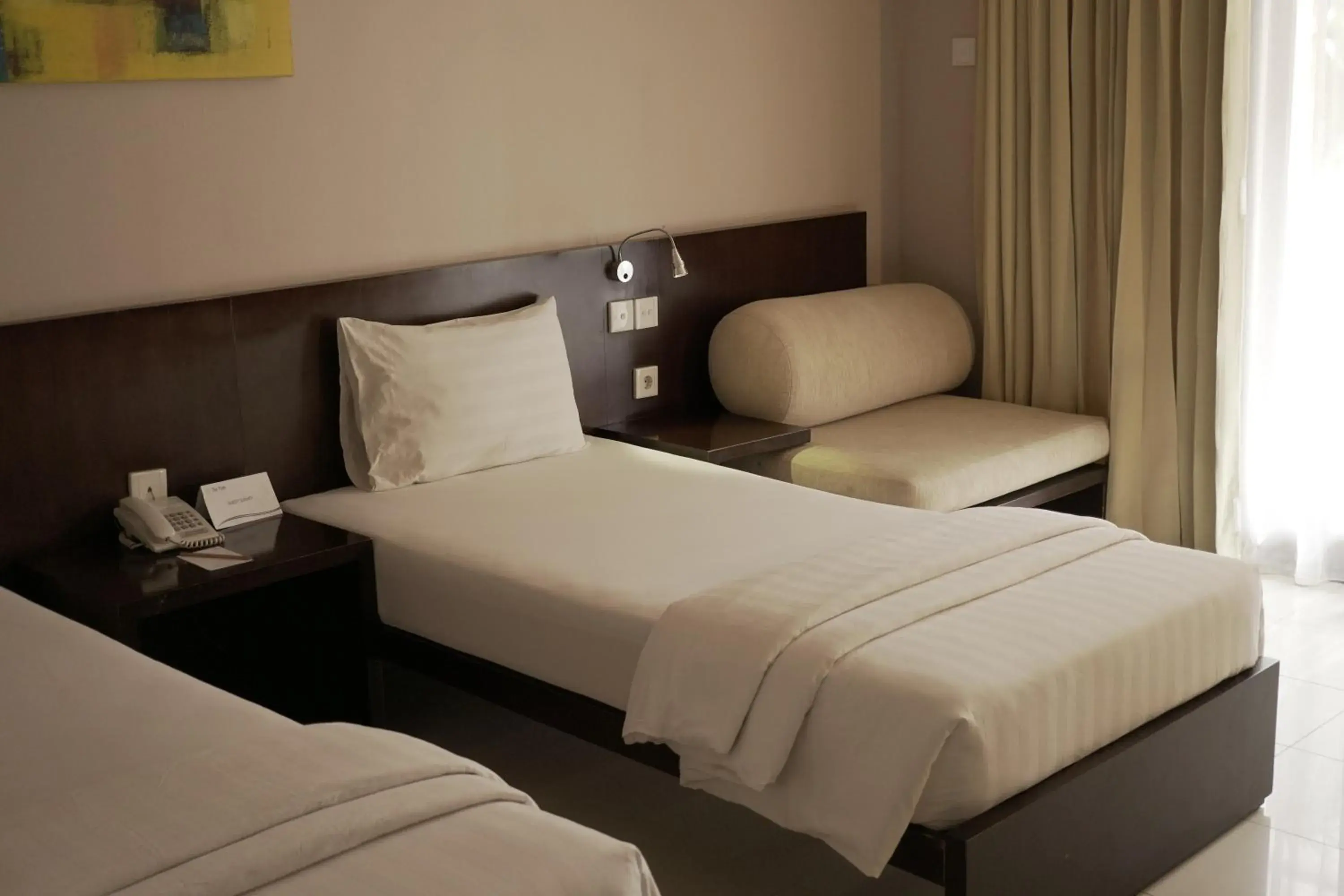 Bed in The Pade Hotel