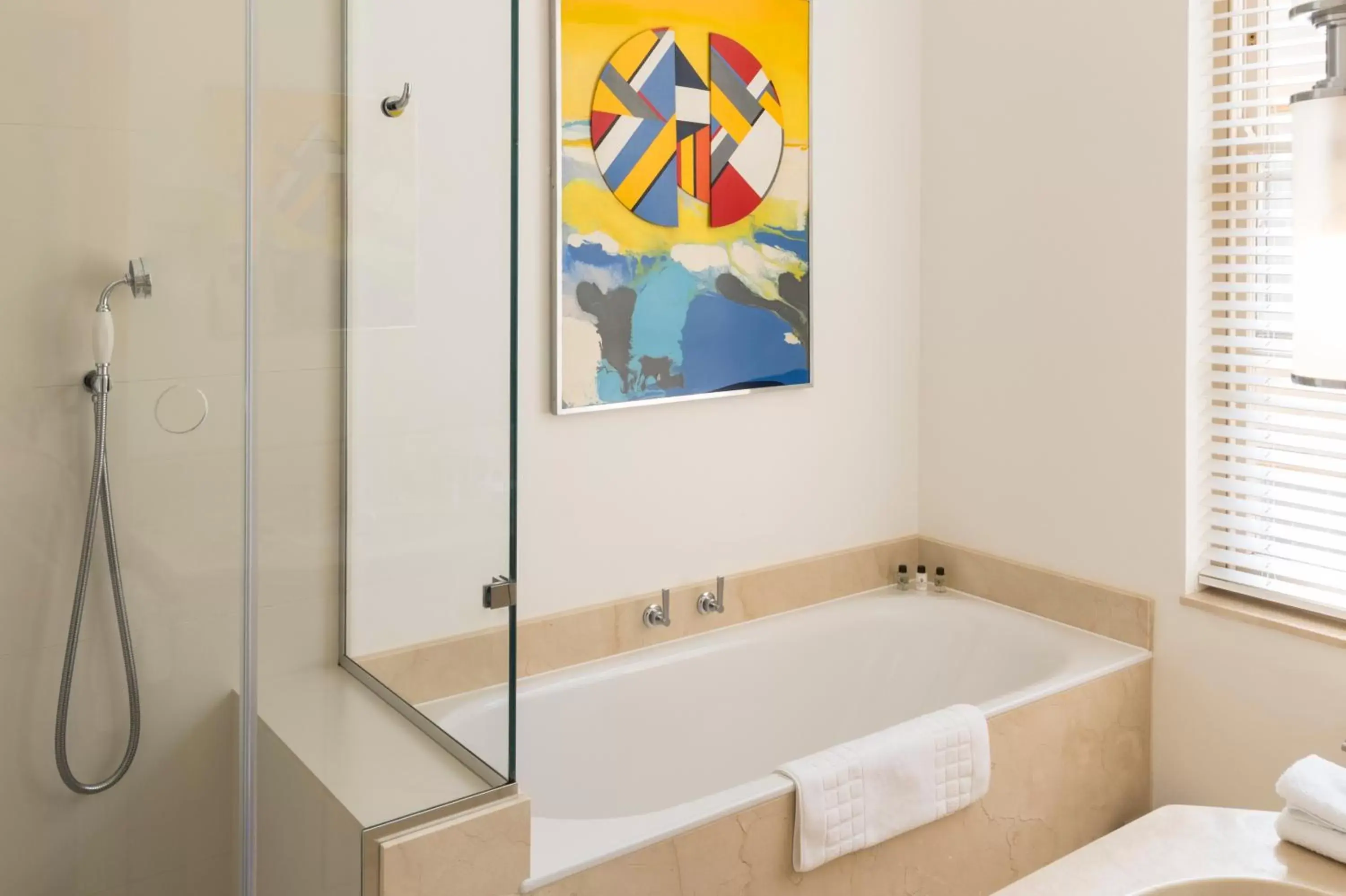 Classic Double Room in Old Bank Hotel Classic Double Room in Old Bank Hotel